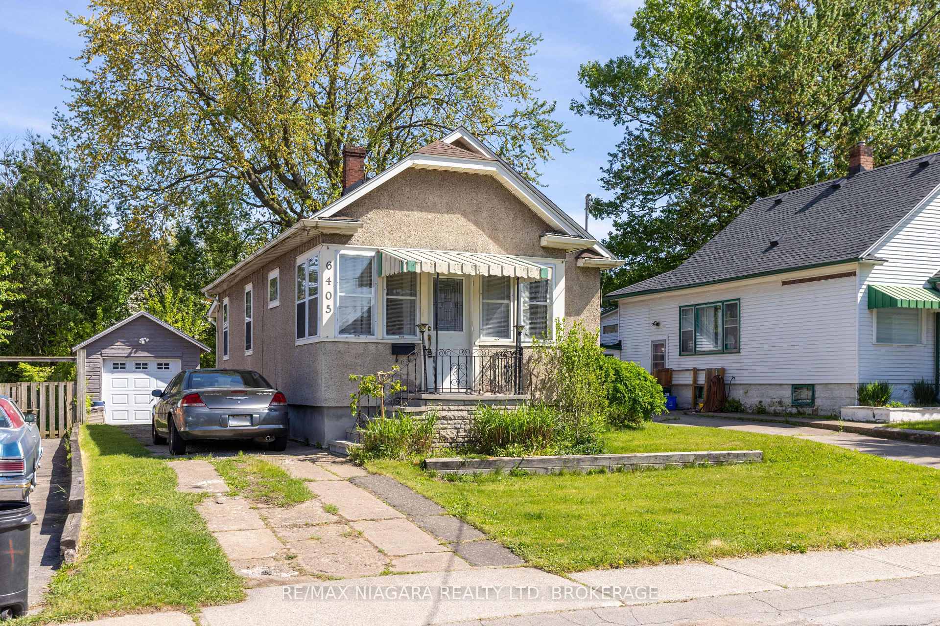 Photo 1 of 6405 Culp Street, Niagara Falls, Dorchester — HOMEH