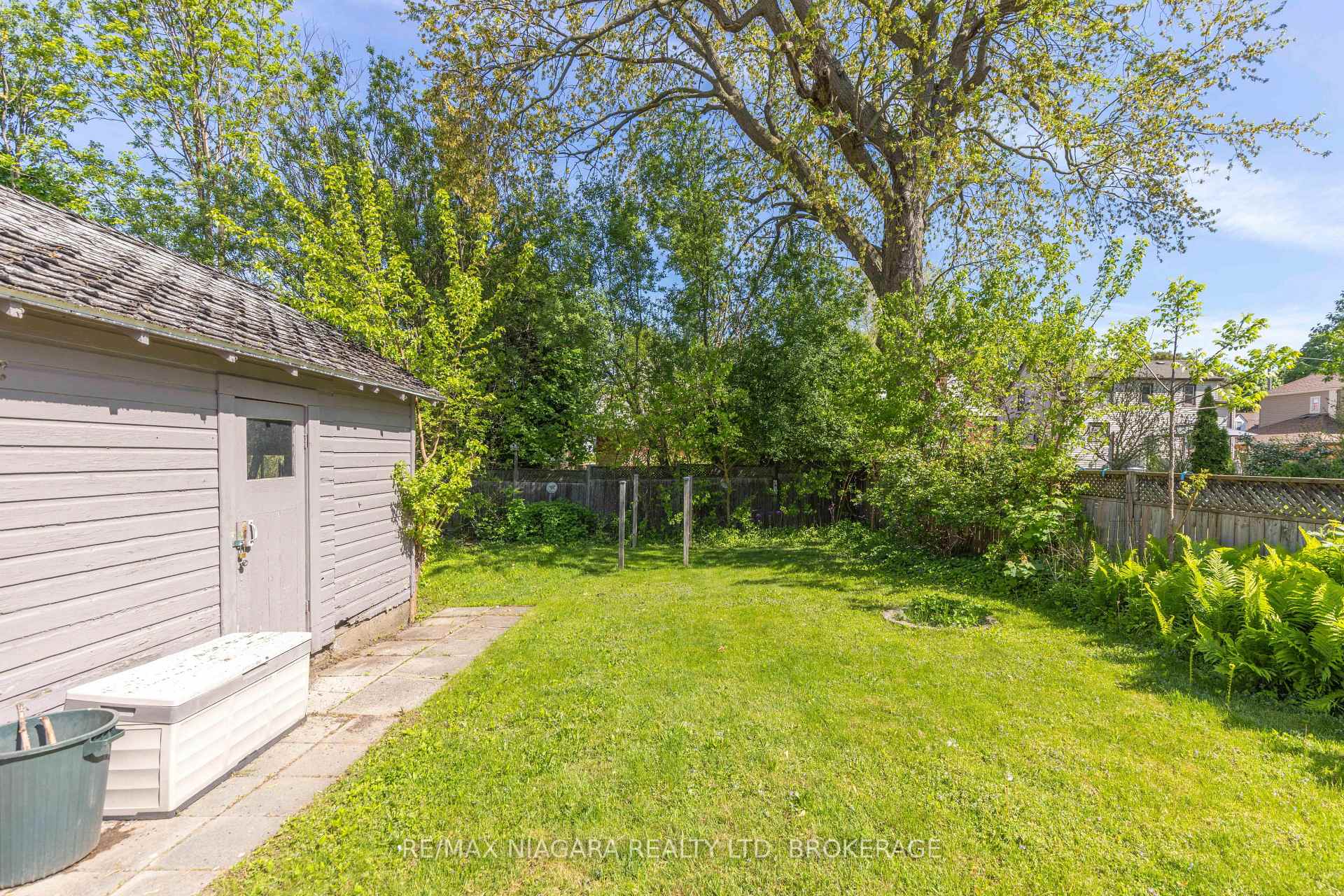 Photo 18 of 6405 Culp Street, Niagara Falls, Dorchester — HOMEH