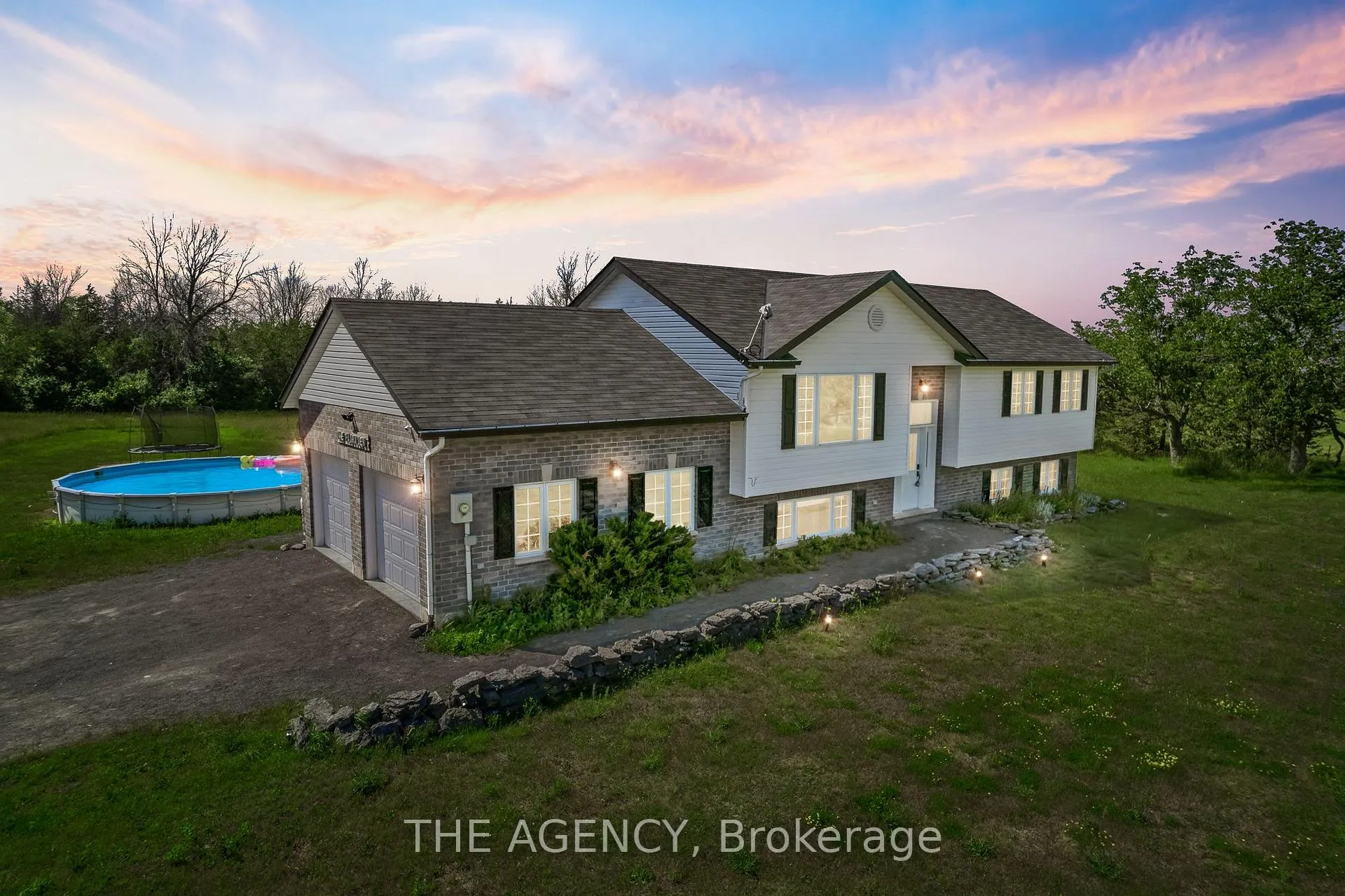 Photo 1 of 2891 Highway 49, Prince Edward County, Sophiasburg Ward — HOMEH