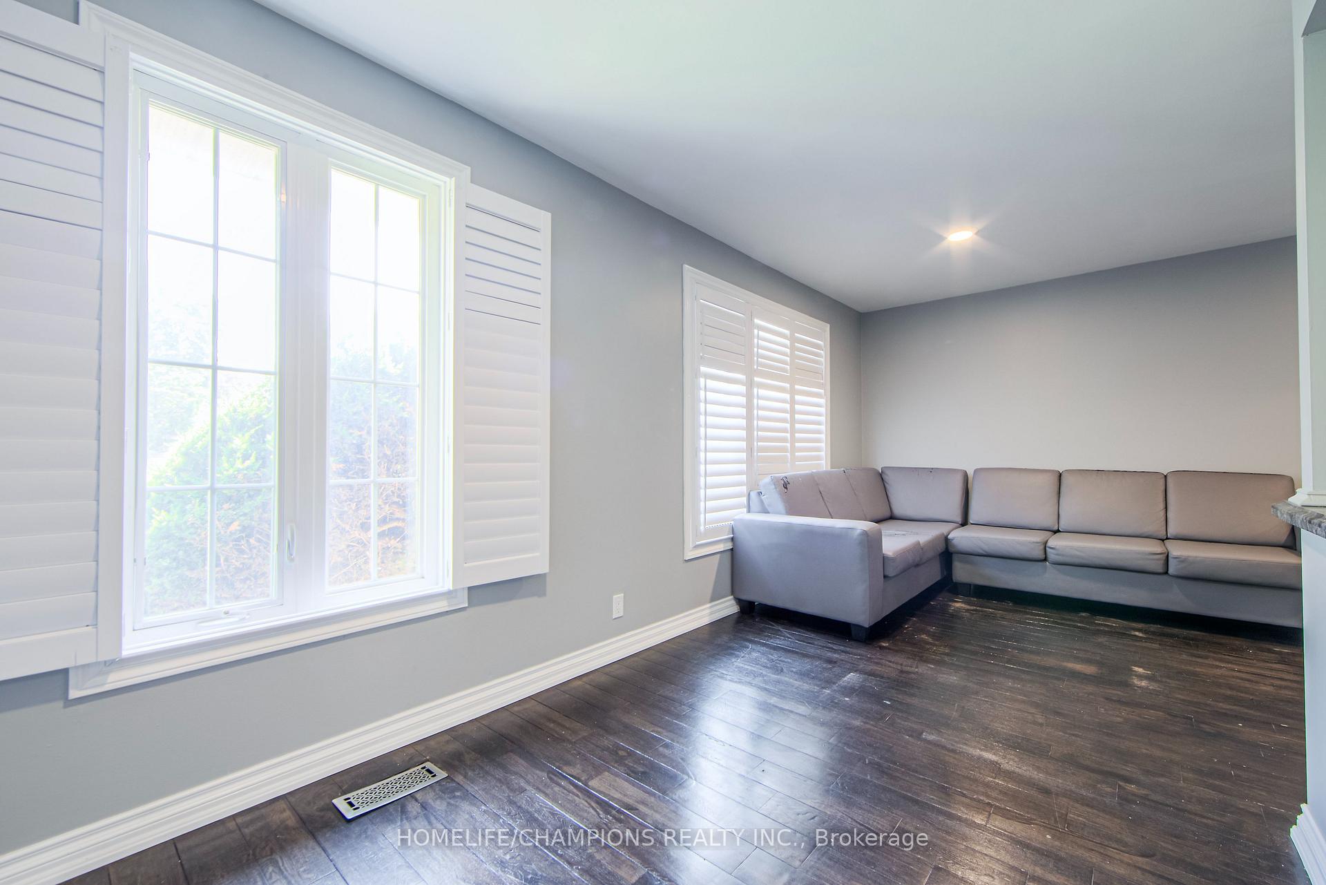 Photo 13 of 1366 Poprad Avenue, Pickering, Bay Ridges — HOMEH