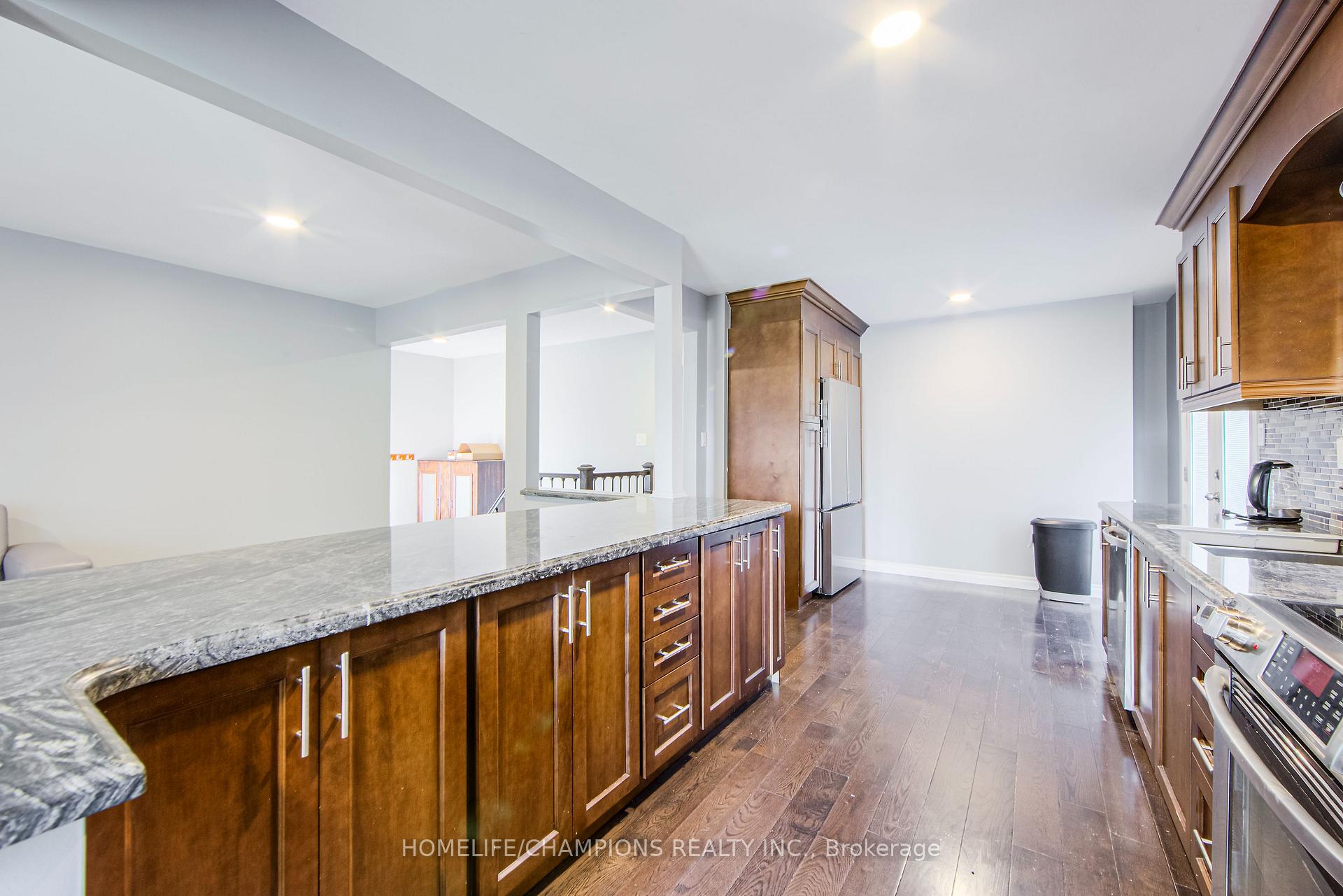 Photo 16 of 1366 Poprad Avenue, Pickering, Bay Ridges — HOMEH