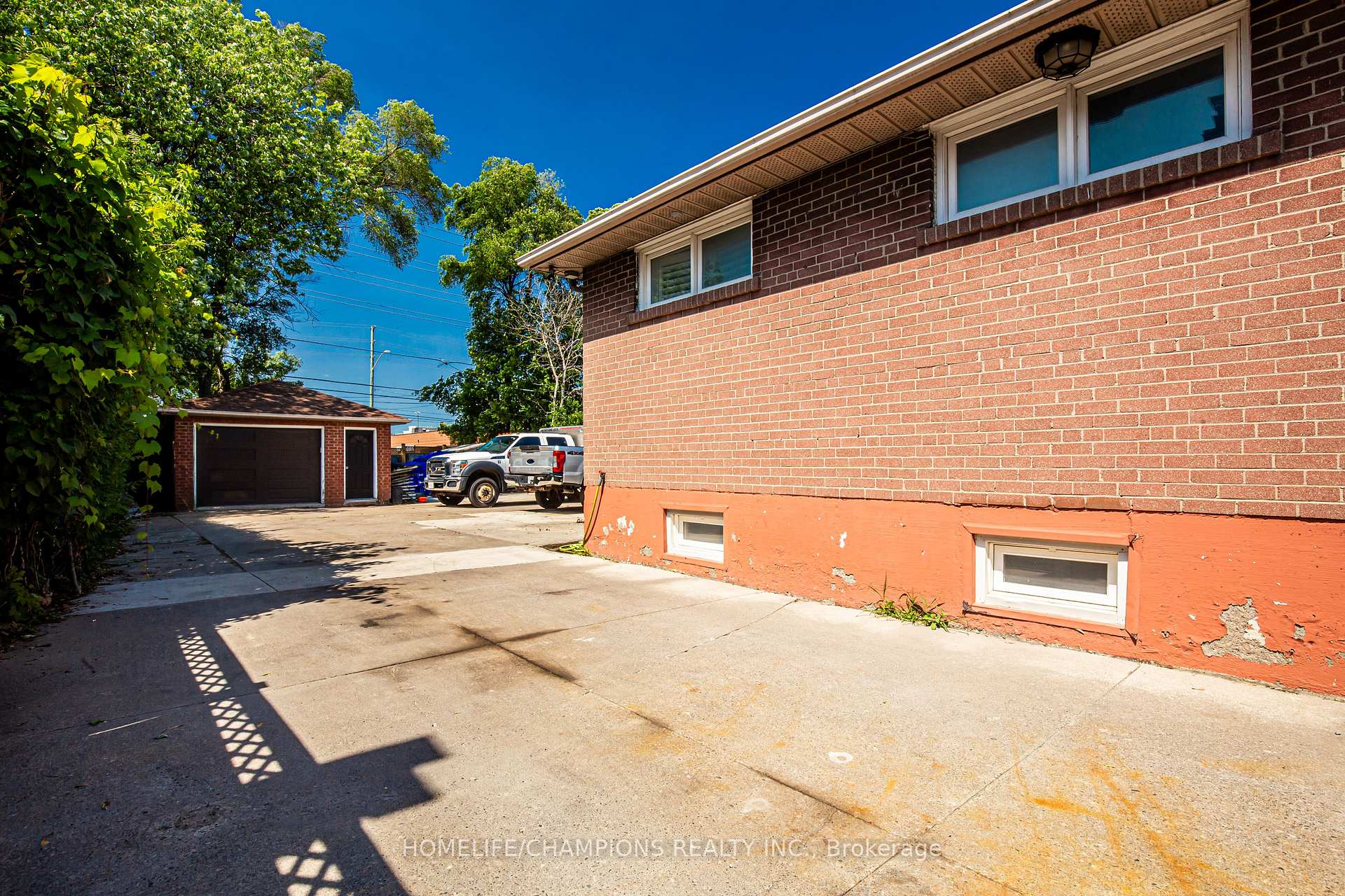 Photo 33 of 1366 Poprad Avenue, Pickering, Bay Ridges — HOMEH