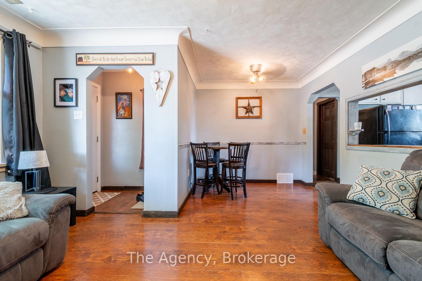 Photo 9 of 1025 Steele Street, Port Colborne, Main Street — HOMEH