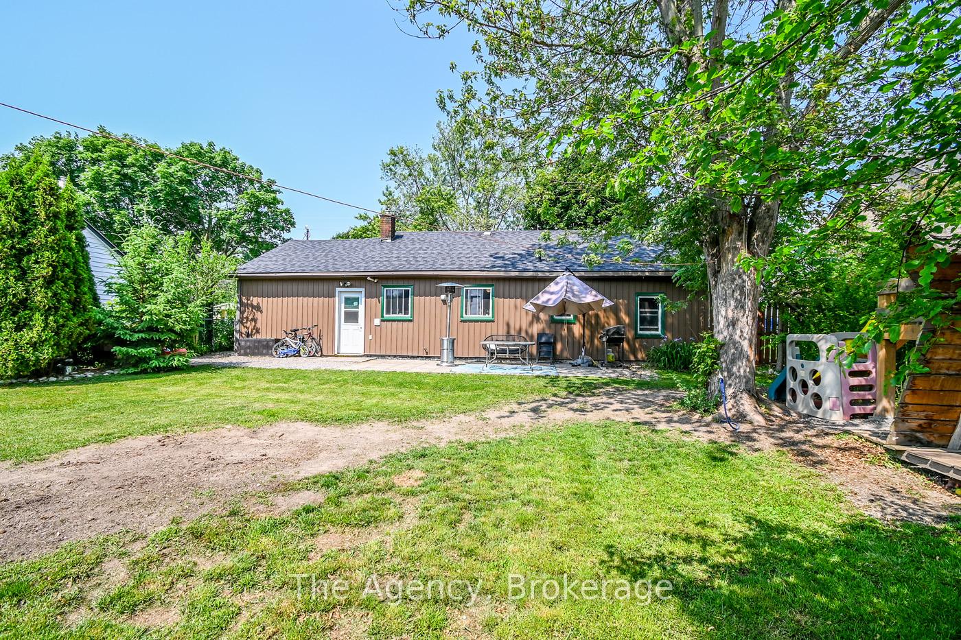 Photo 28 of 1025 Steele Street, Port Colborne, Main Street — HOMEH