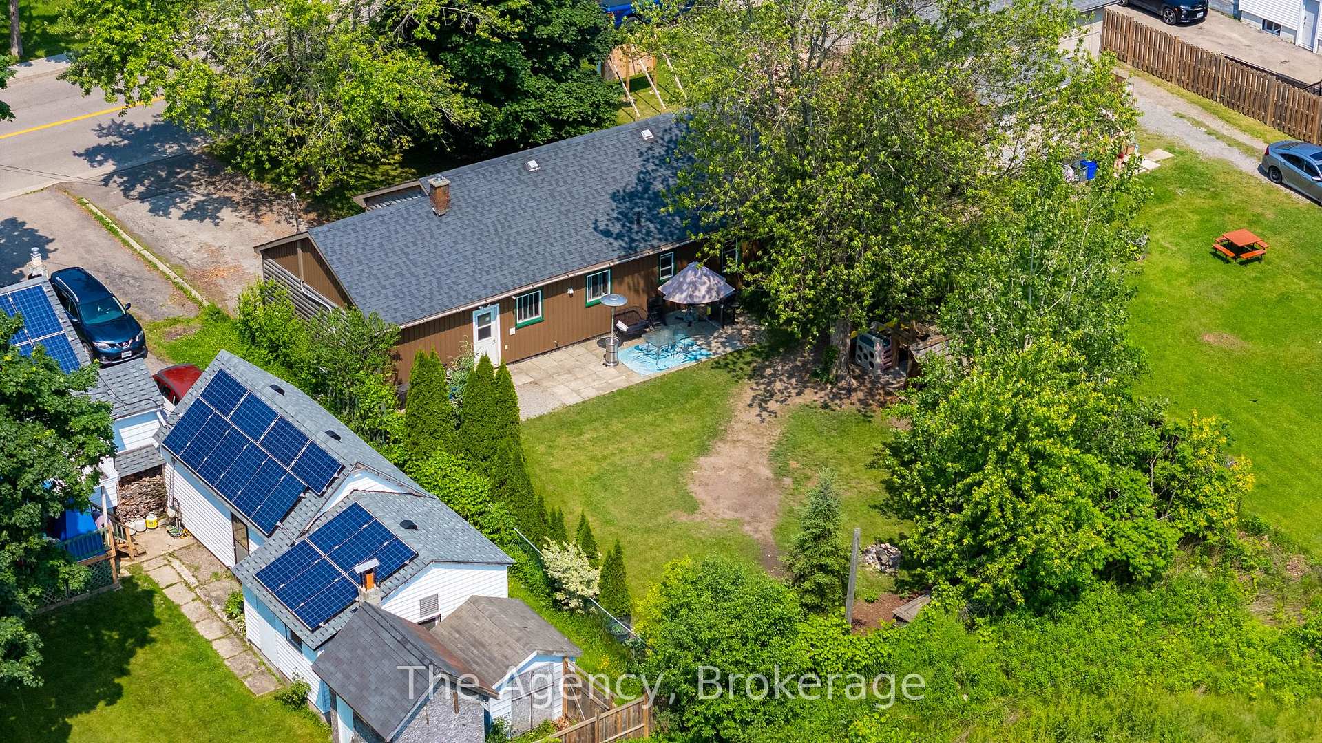 Photo 32 of 1025 Steele Street, Port Colborne, Main Street — HOMEH