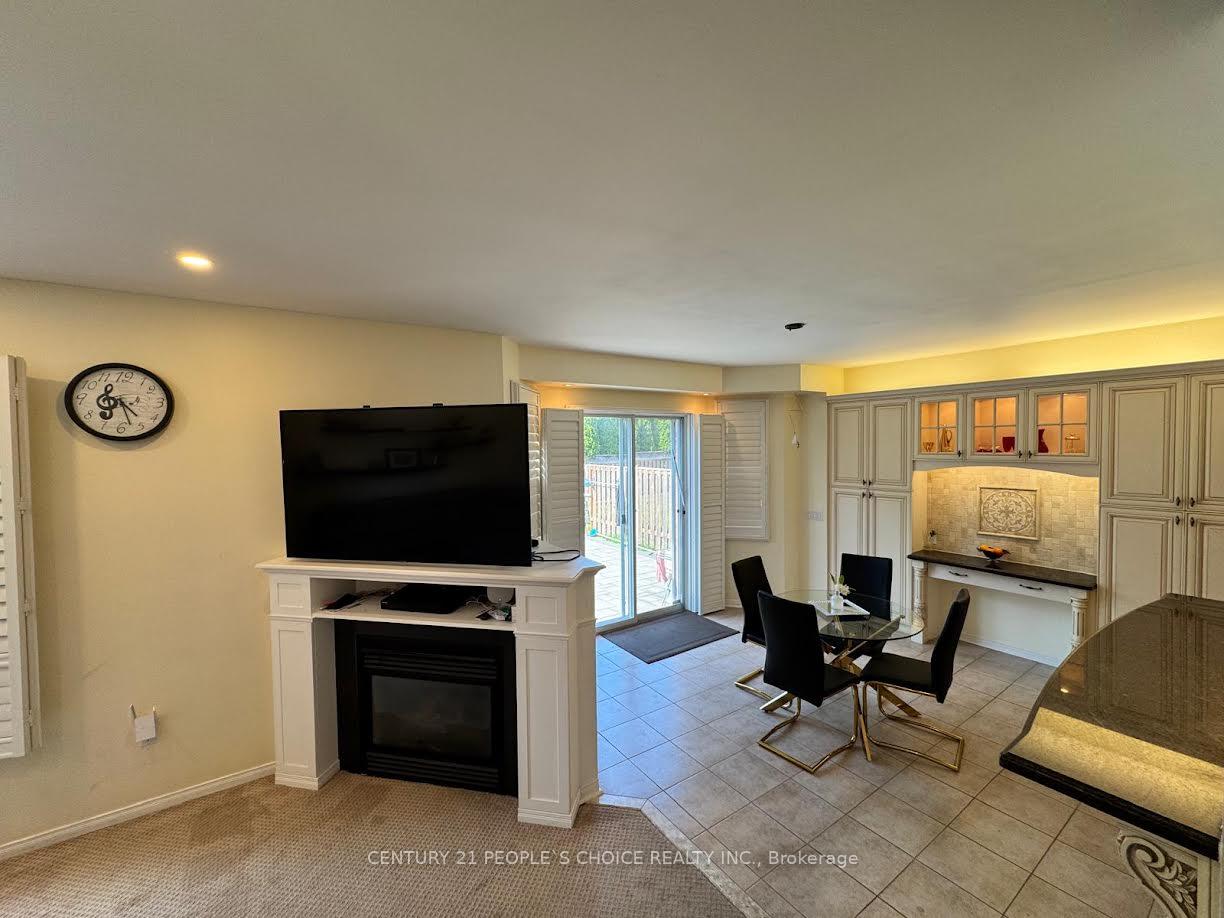 Photo 10 of 171 Thicket Crescent, Pickering, Highbush — HOMEH