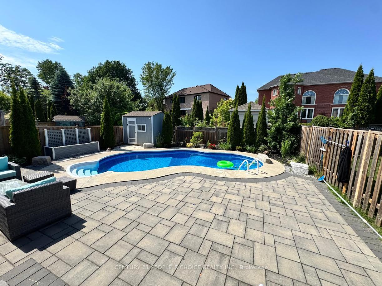 Photo 21 of 171 Thicket Crescent, Pickering, Highbush — HOMEH