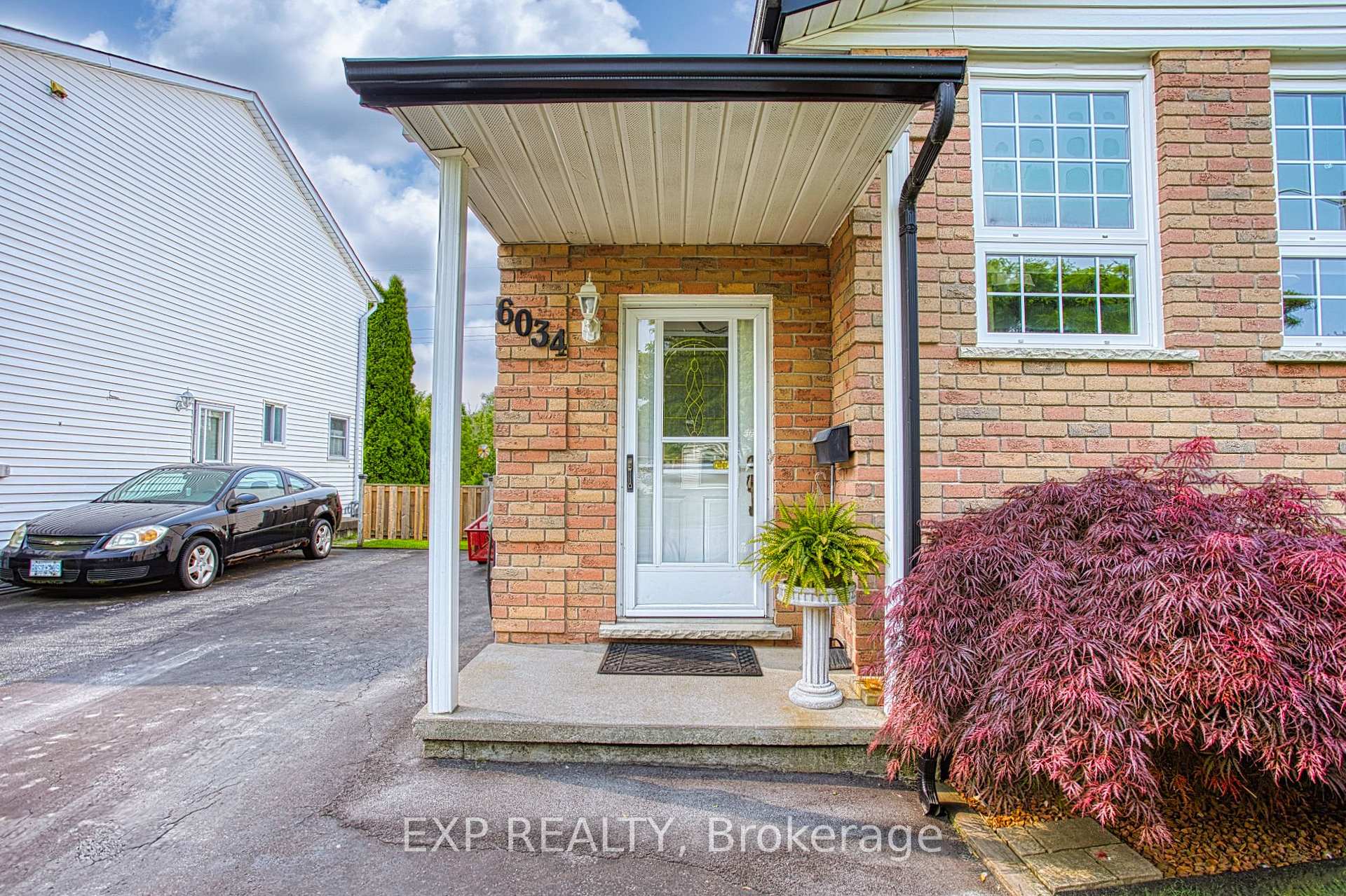 Photo 4 of 6034 Wildrose Crescent, Niagara Falls, Oldfield — HOMEH