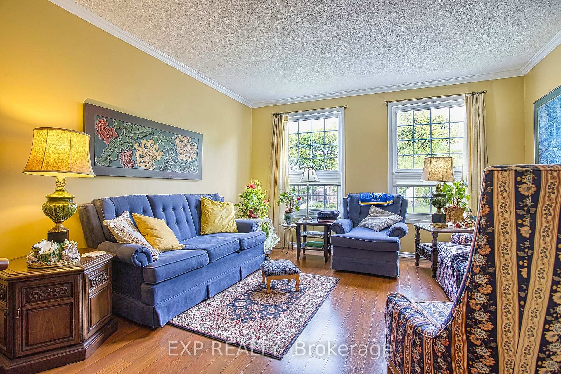 Photo 6 of 6034 Wildrose Crescent, Niagara Falls, Oldfield — HOMEH