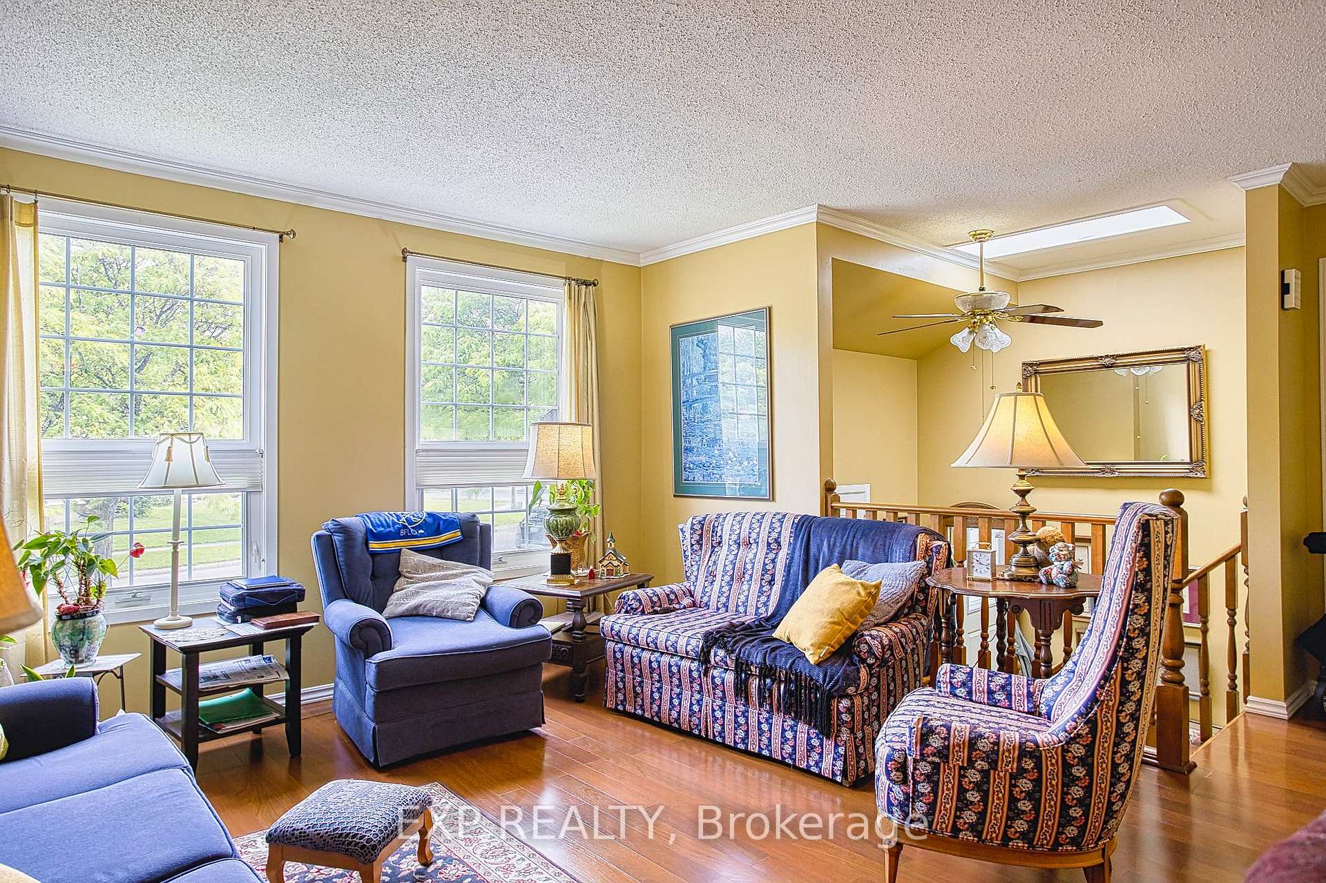Photo 8 of 6034 Wildrose Crescent, Niagara Falls, Oldfield — HOMEH