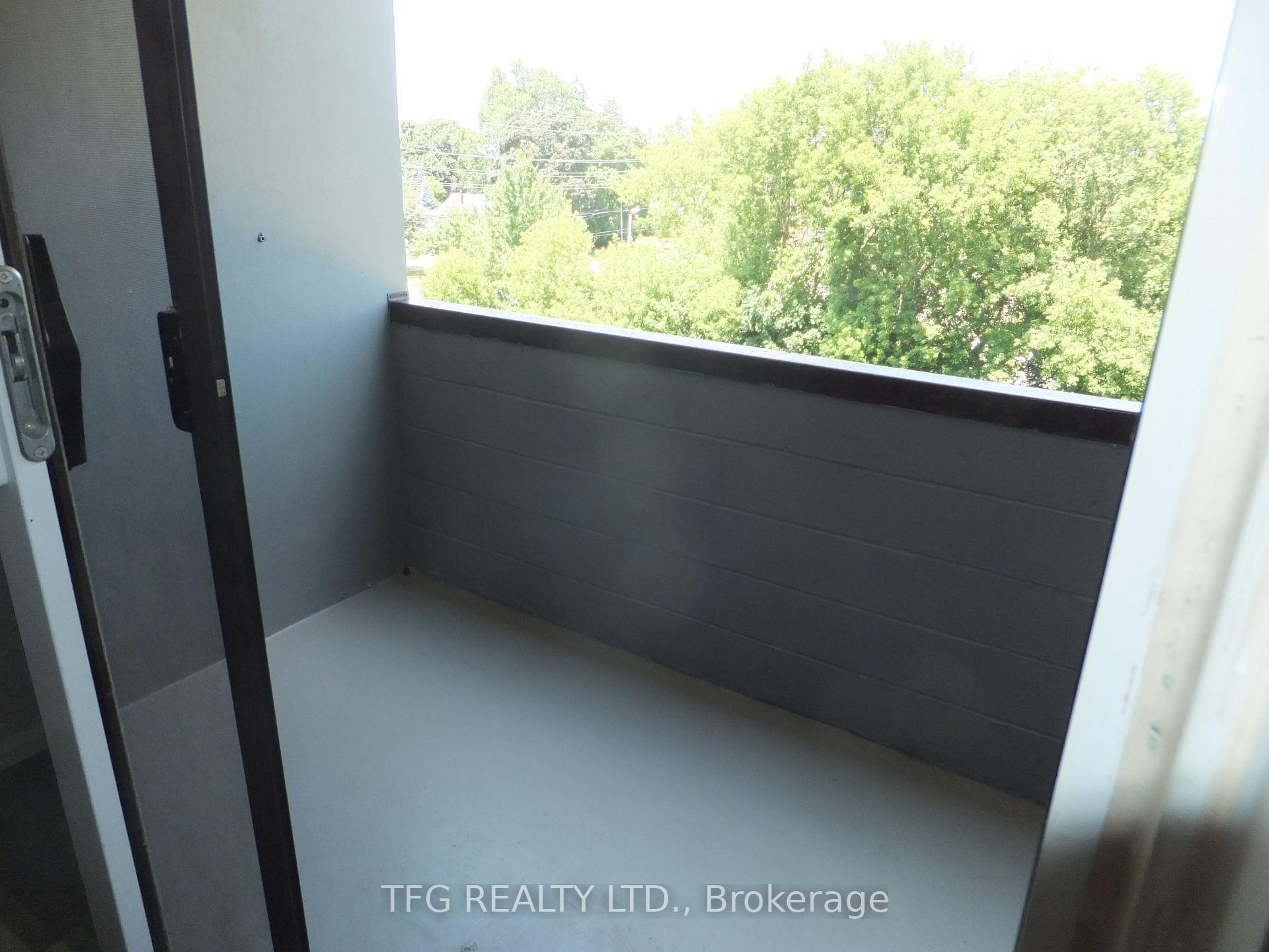 Photo 5 of Unit 401, 1371 Simcoe Street N, Oshawa, Samac — HOMEH