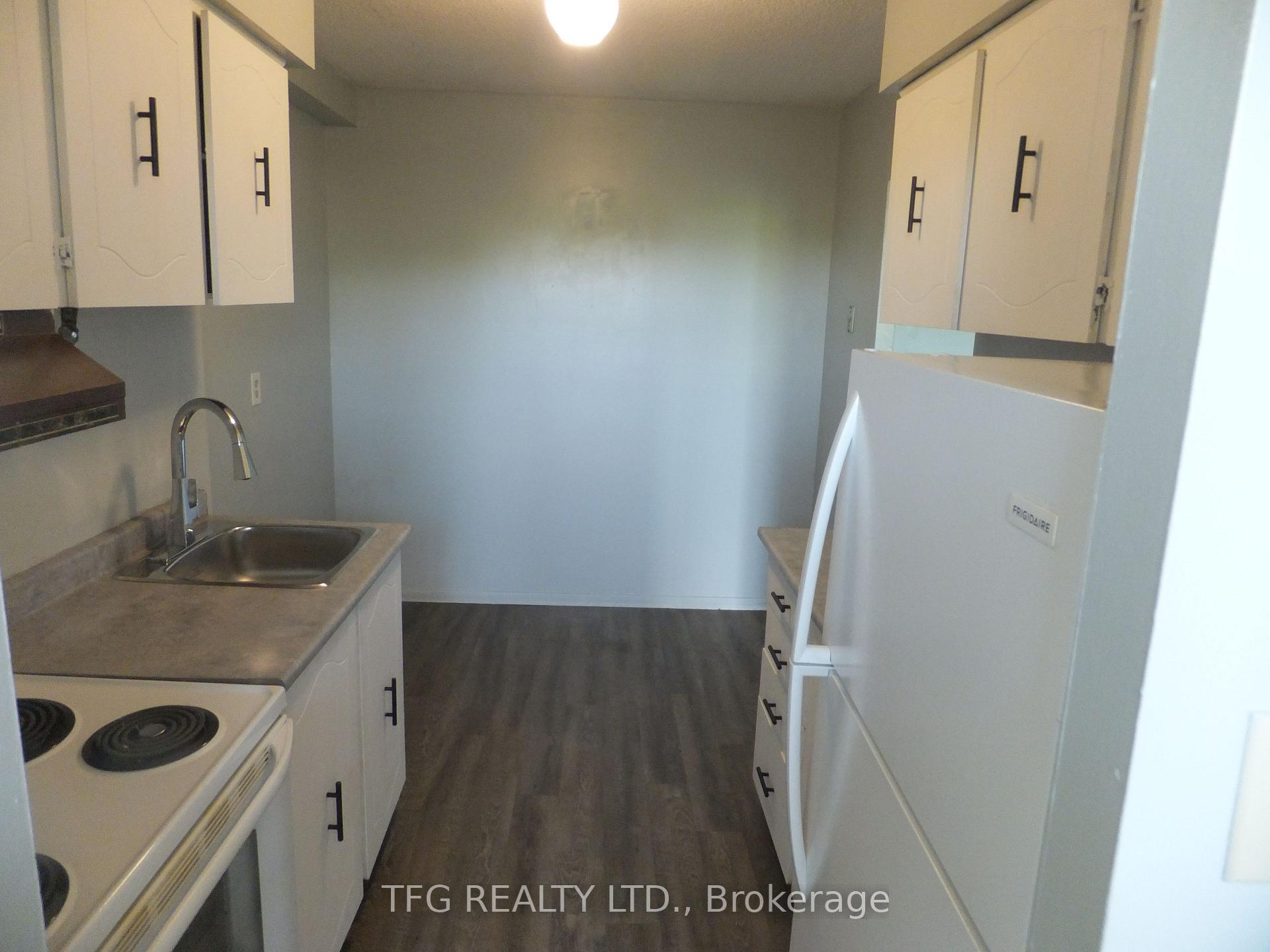 Photo 6 of Unit 401, 1371 Simcoe Street N, Oshawa, Samac — HOMEH