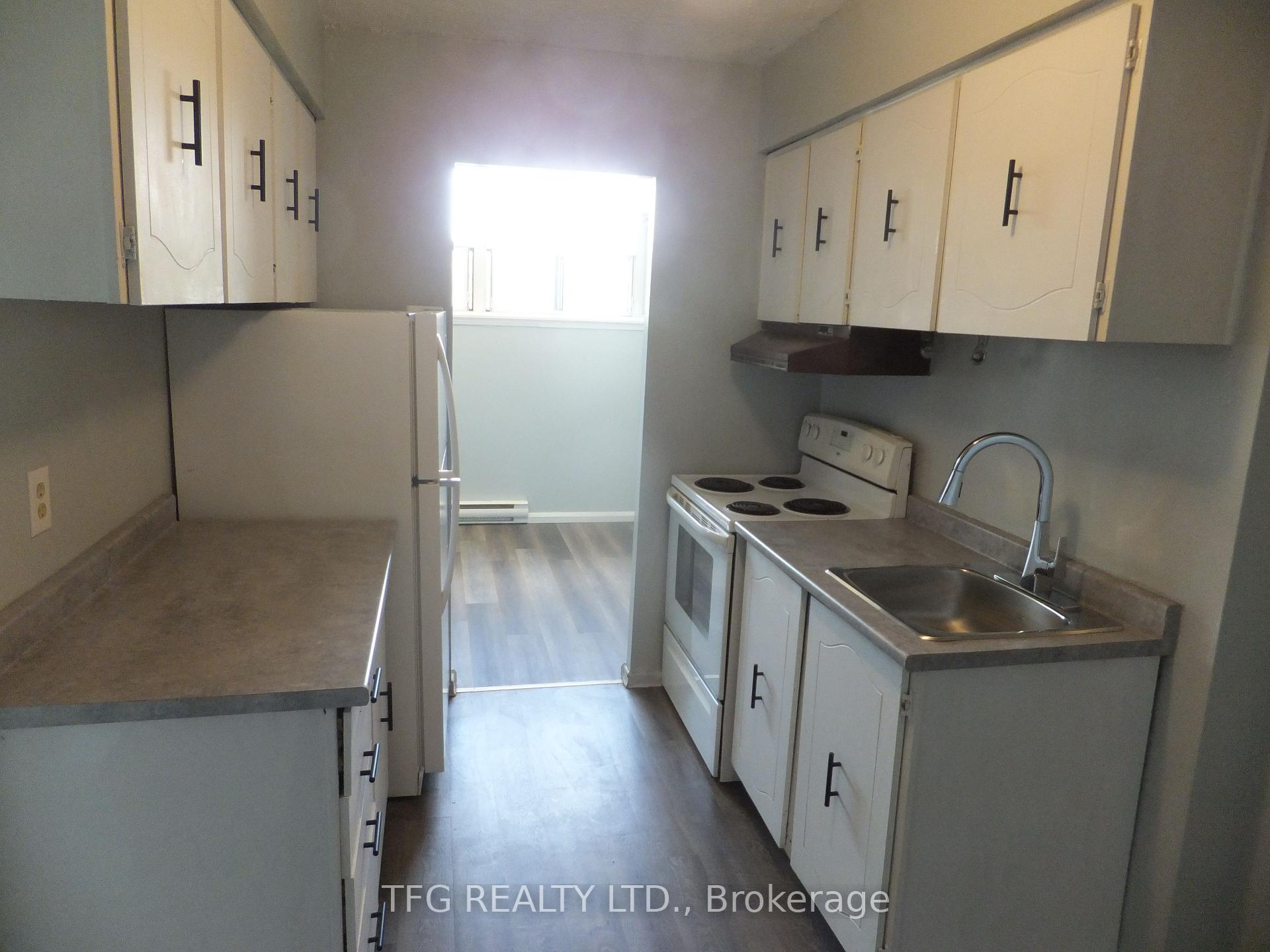 Photo 7 of Unit 401, 1371 Simcoe Street N, Oshawa, Samac — HOMEH