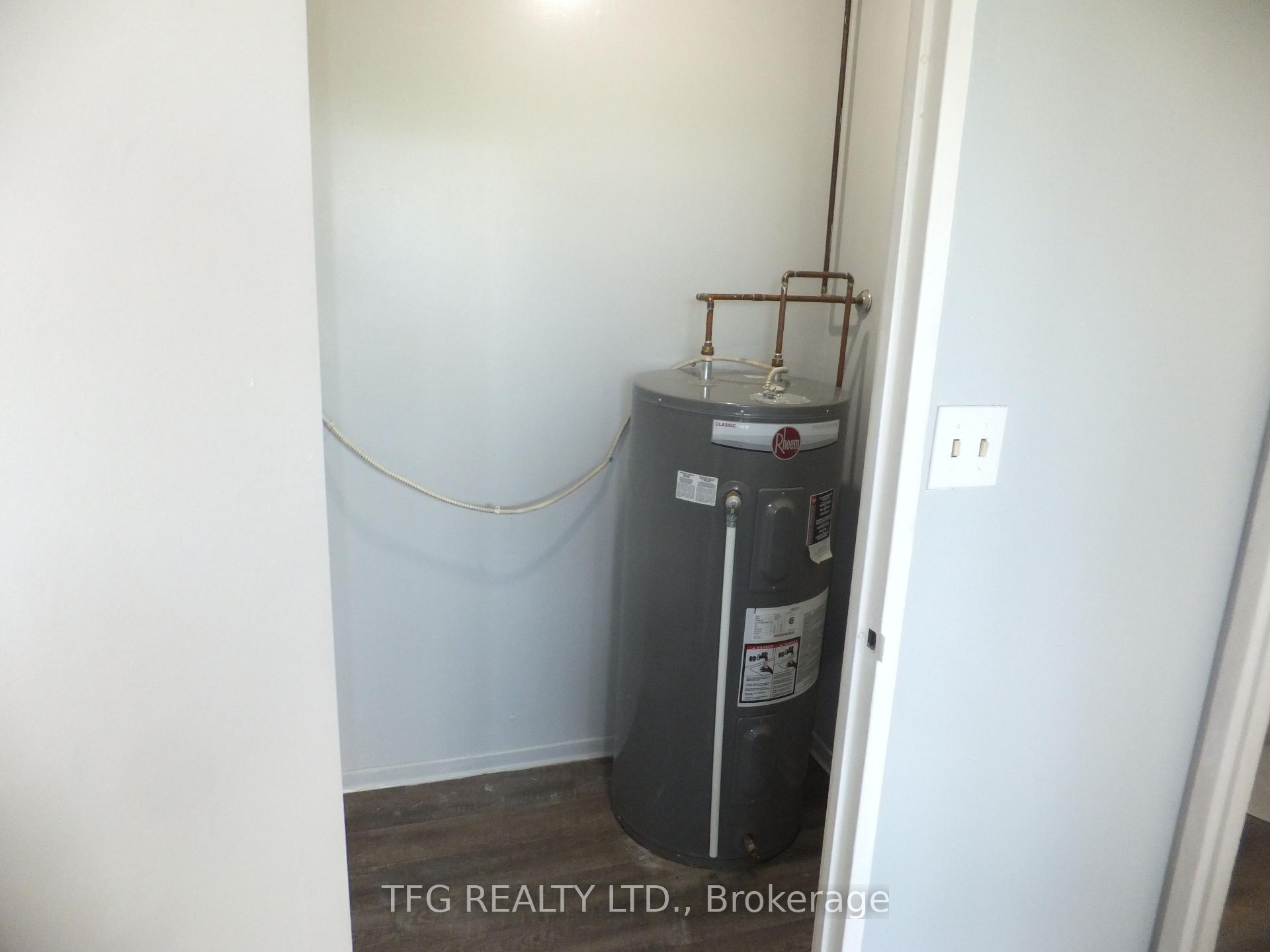 Photo 8 of Unit 401, 1371 Simcoe Street N, Oshawa, Samac — HOMEH