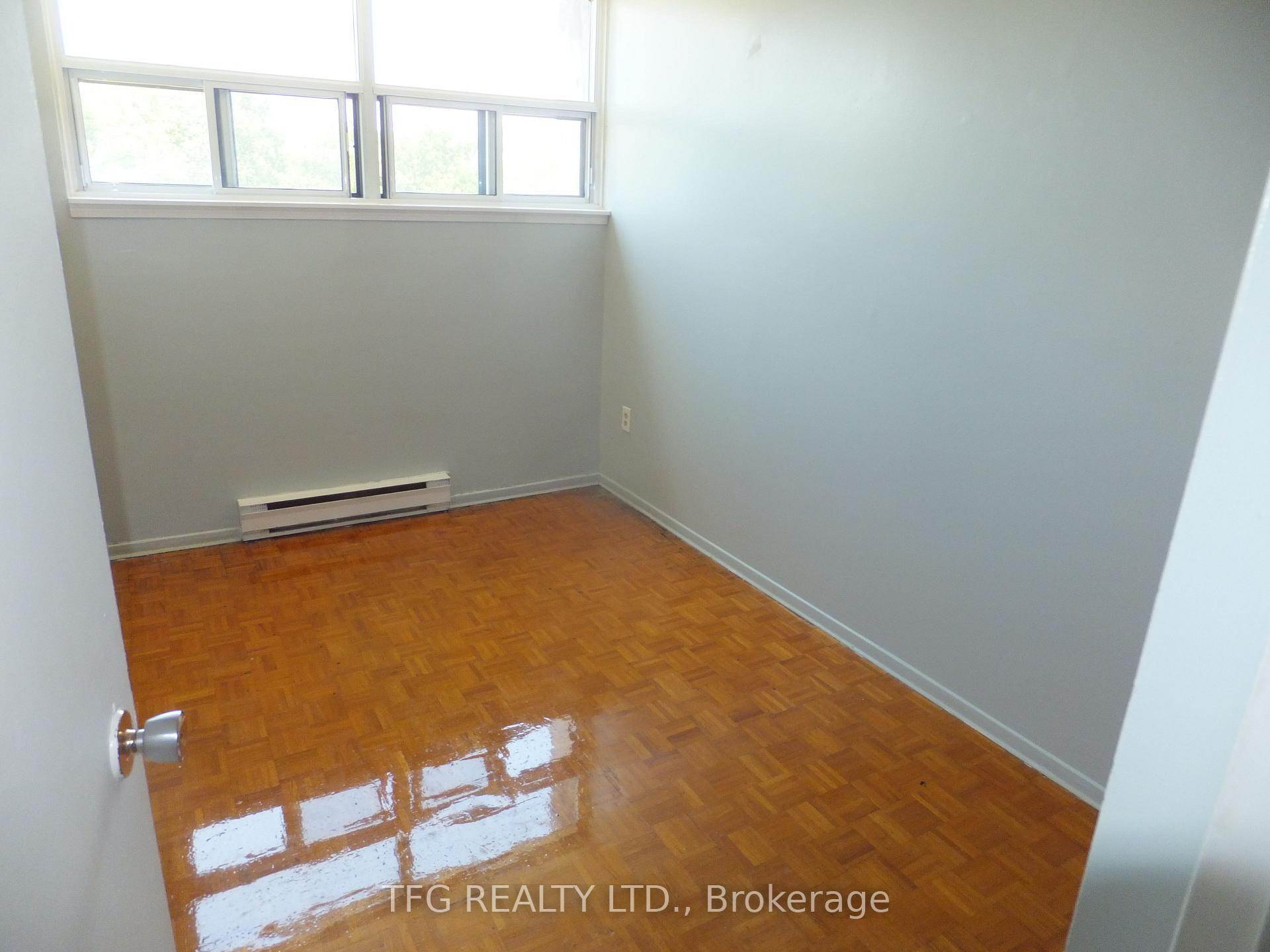 Photo 10 of Unit 401, 1371 Simcoe Street N, Oshawa, Samac — HOMEH