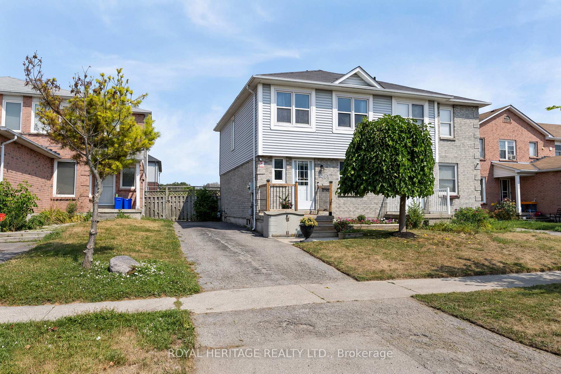 Photo 1 of 1471 Connery Crescent, Oshawa, Lakeview — HOMEH