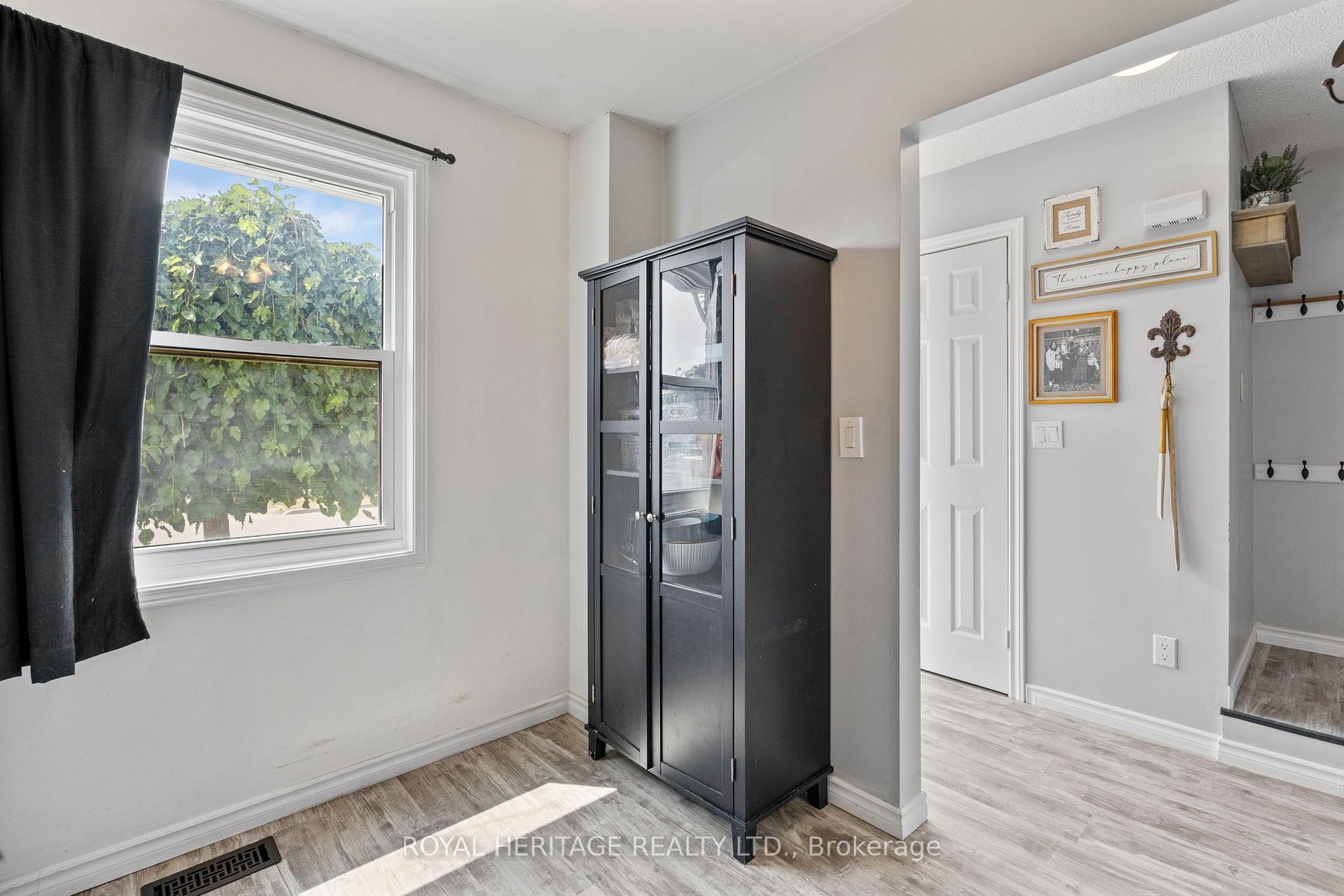 Photo 20 of 1471 Connery Crescent, Oshawa, Lakeview — HOMEH