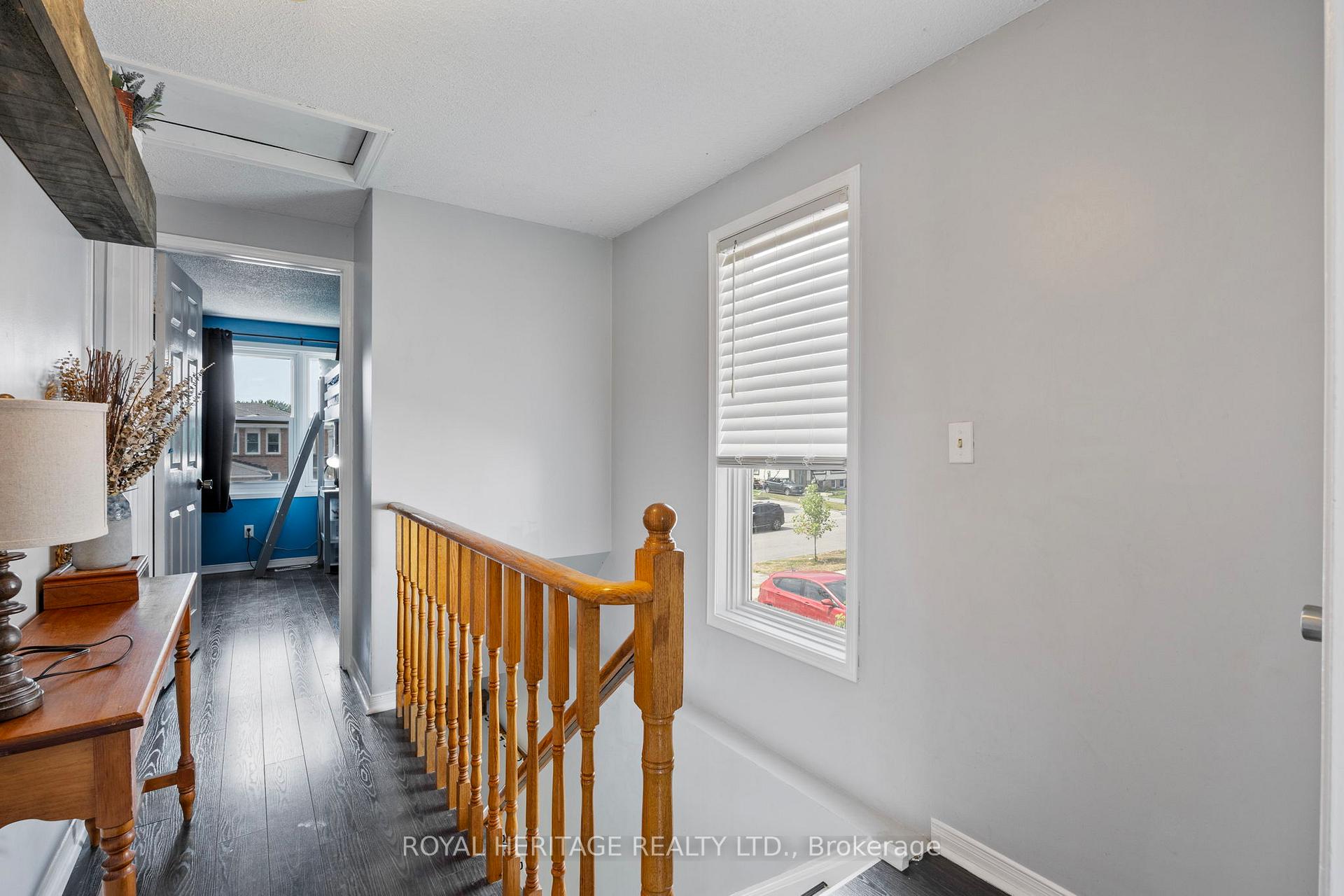 Photo 24 of 1471 Connery Crescent, Oshawa, Lakeview — HOMEH