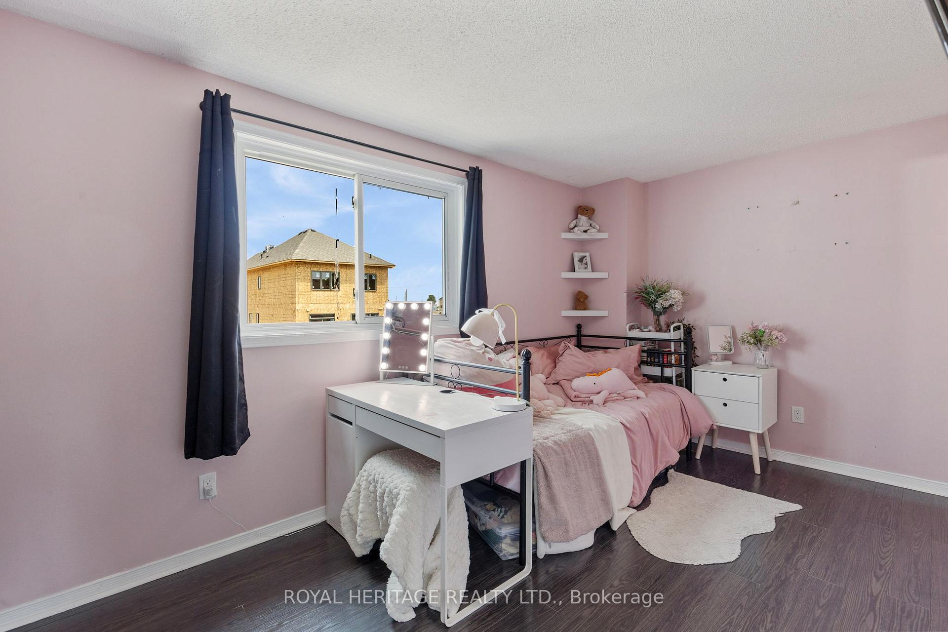 Photo 26 of 1471 Connery Crescent, Oshawa, Lakeview — HOMEH