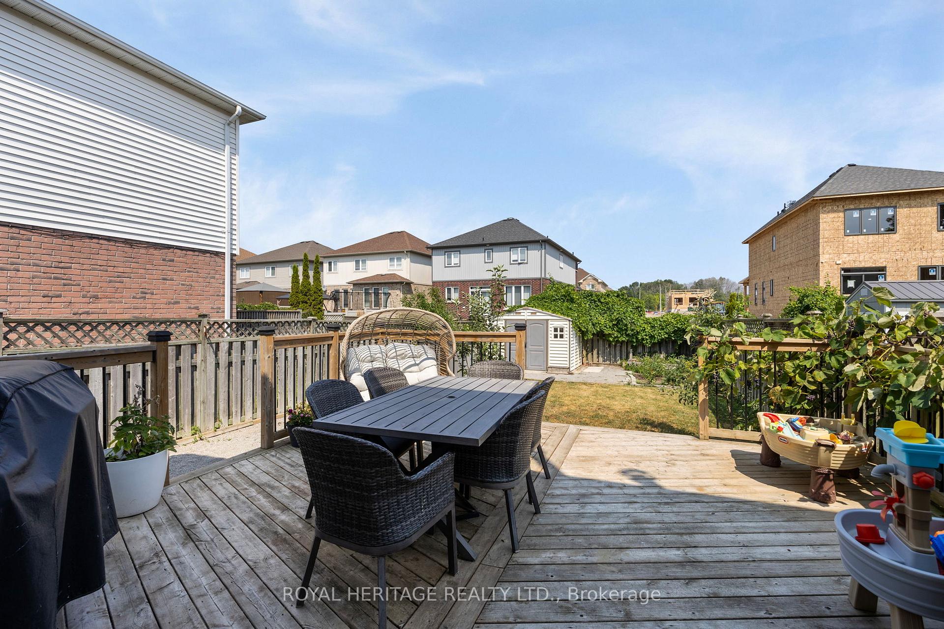 Photo 38 of 1471 Connery Crescent, Oshawa, Lakeview — HOMEH