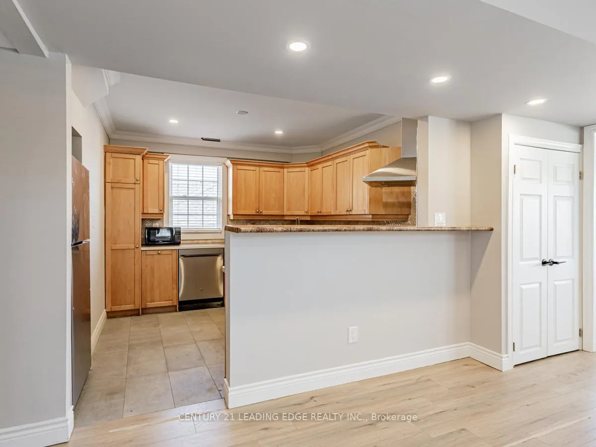 Photo 5 of Unit Main, 1315 Broadview Street, Pickering, Bay Ridges — HOMEH