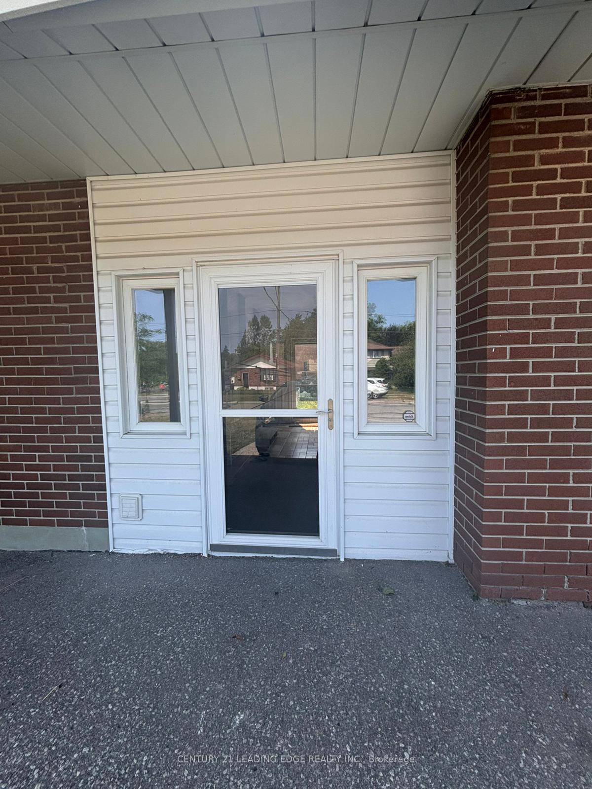 Photo 2 of Unit Basement, 921 Florell Drive, Oshawa, Donevan — HOMEH