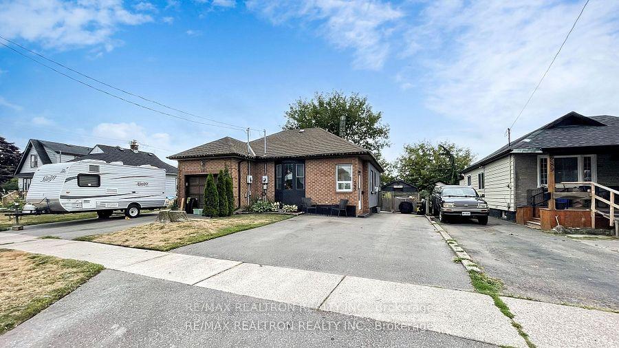 Photo 2 of 283 College Avenue, Oshawa, Vanier — HOMEH