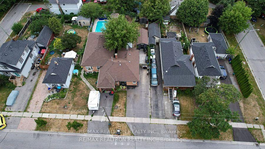 Photo 8 of 283 College Avenue, Oshawa, Vanier — HOMEH