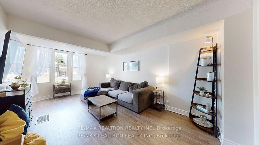 Photo 9 of 283 College Avenue, Oshawa, Vanier — HOMEH
