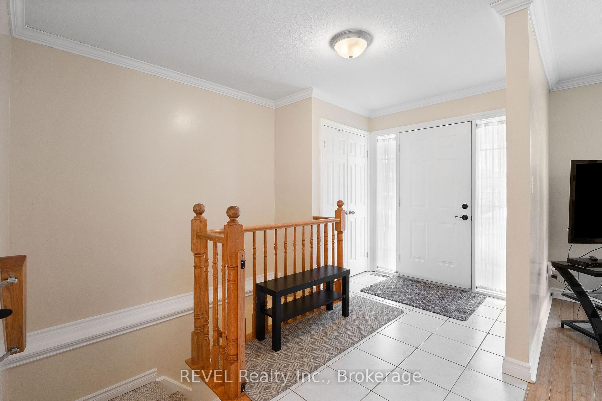 Photo 17 of 4475 Paddock Trail Drive, Niagara Falls, Ascot — HOMEH