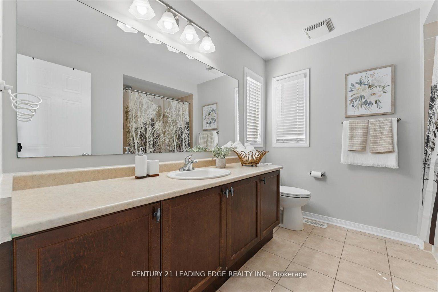 Photo 22 of 1319 Gyatt Crescent, Oshawa, Pinecrest — HOMEH