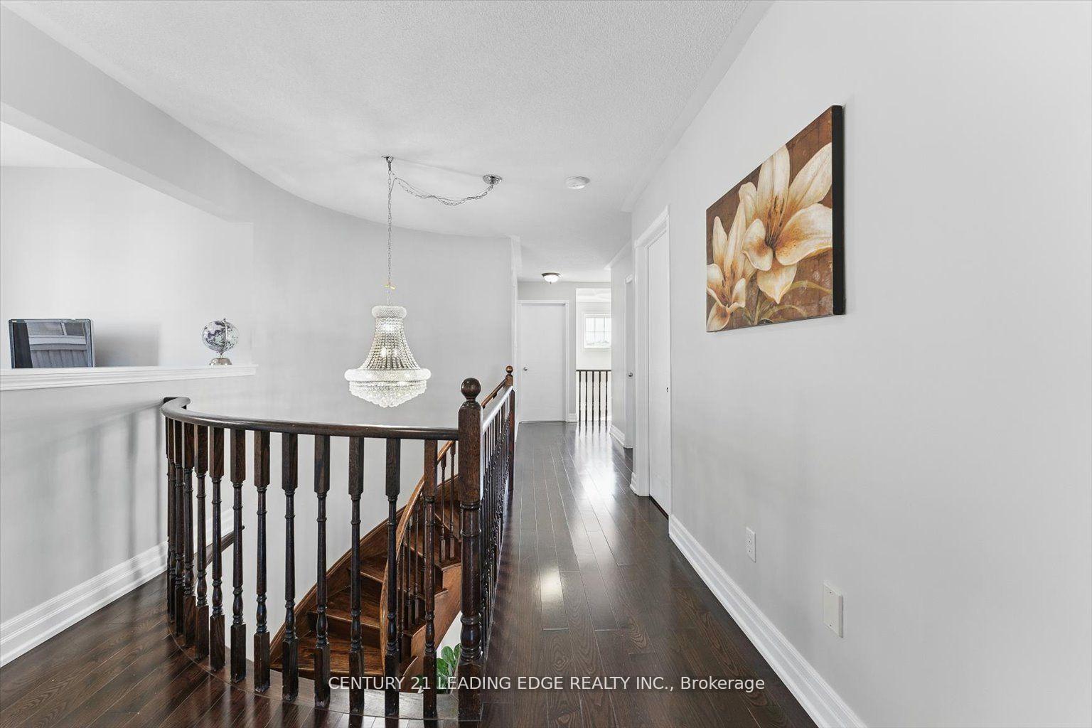 Photo 24 of 1319 Gyatt Crescent, Oshawa, Pinecrest — HOMEH