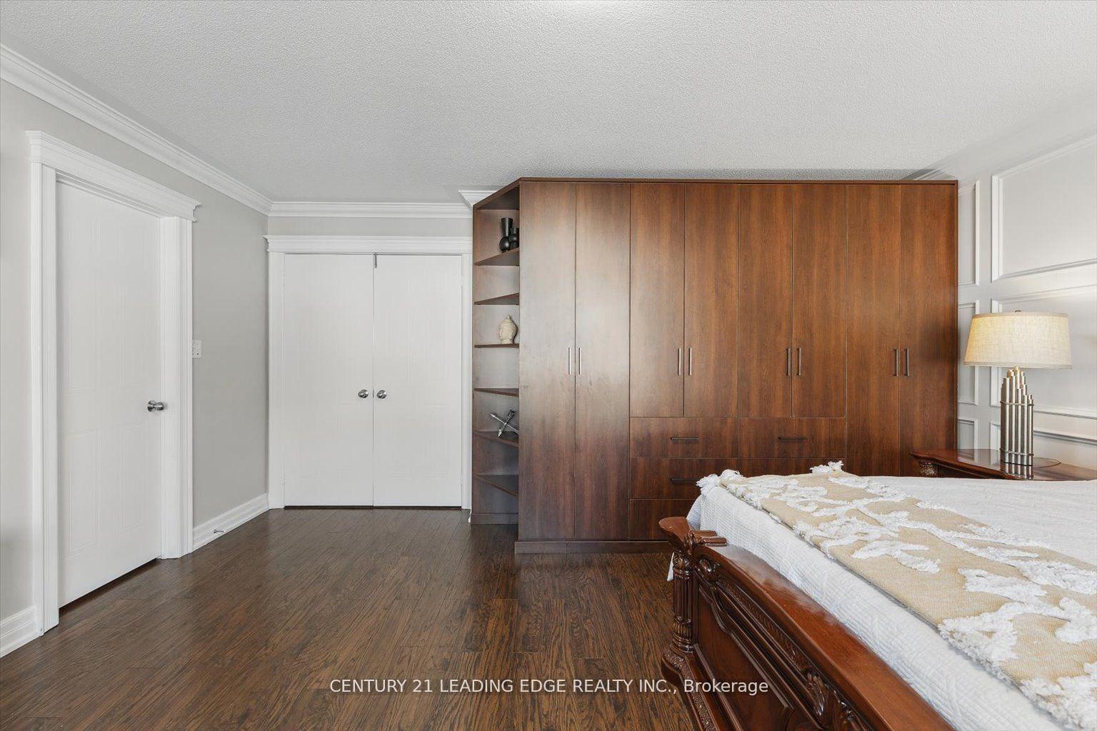 Photo 30 of 1319 Gyatt Crescent, Oshawa, Pinecrest — HOMEH
