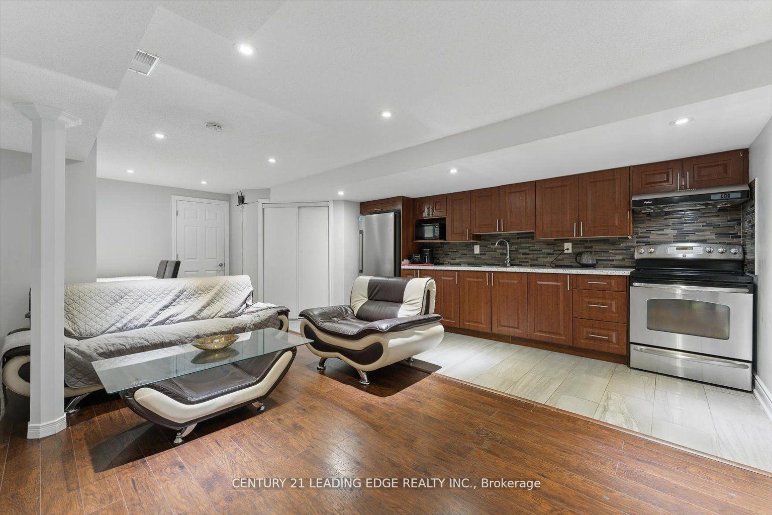 Photo 41 of 1319 Gyatt Crescent, Oshawa, Pinecrest — HOMEH