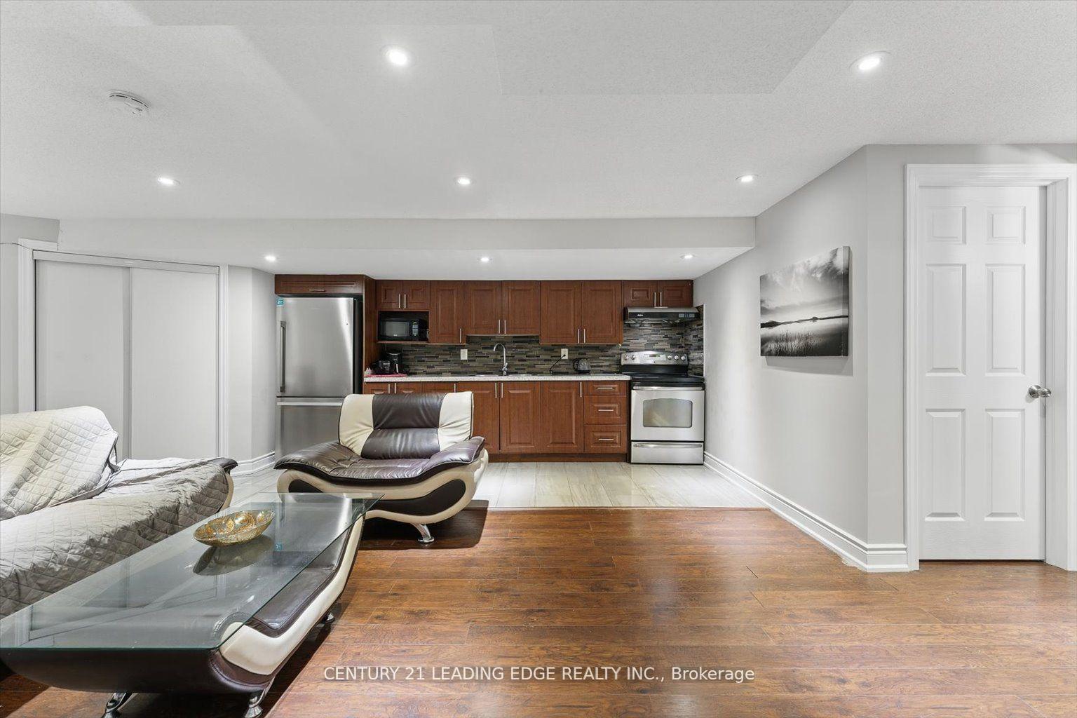 Photo 46 of 1319 Gyatt Crescent, Oshawa, Pinecrest — HOMEH