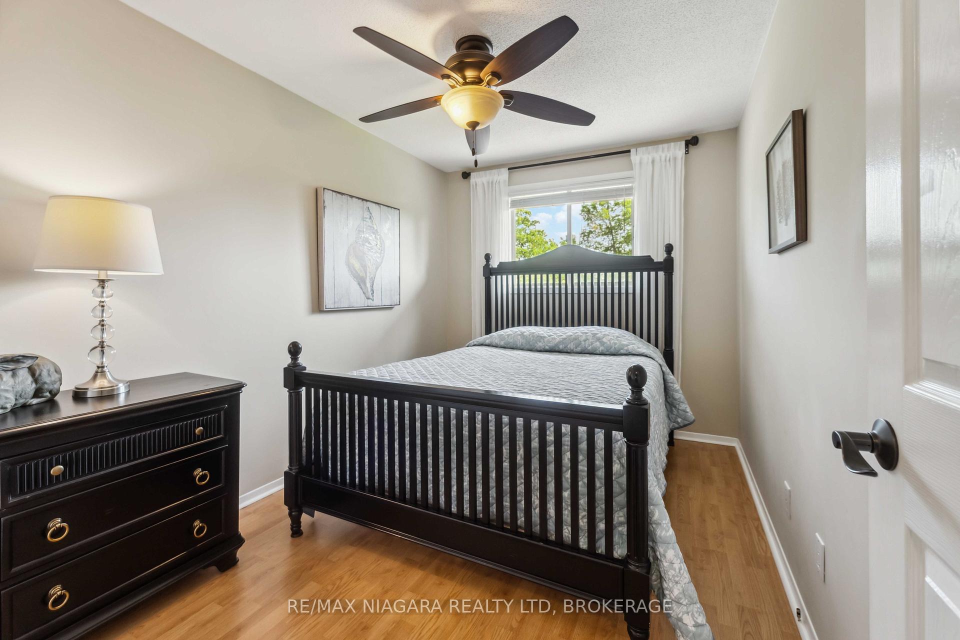 Photo 10 of 6154 Wildrose Crescent, Niagara Falls, Oldfield — HOMEH