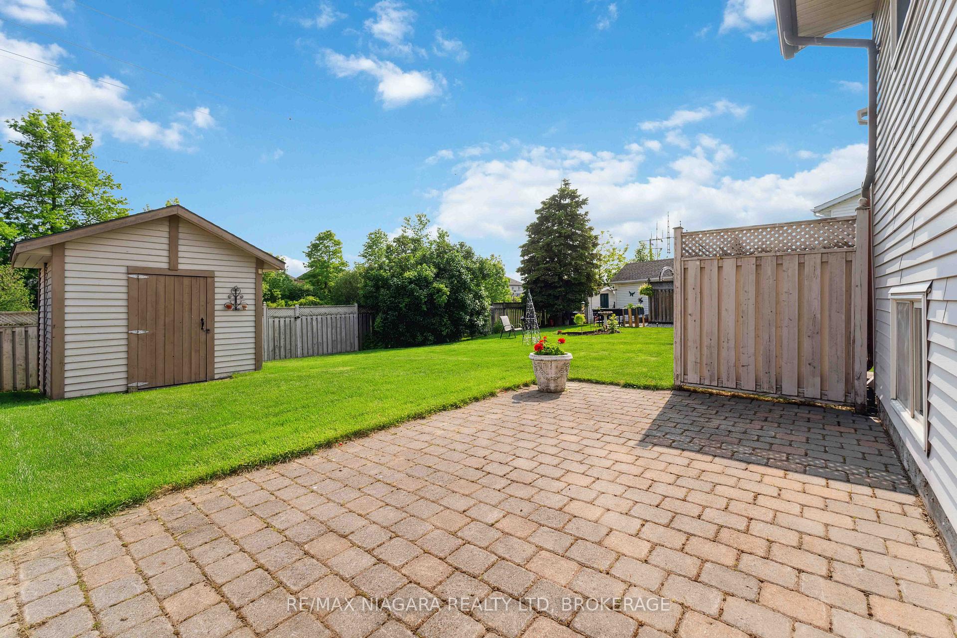 Photo 18 of 6154 Wildrose Crescent, Niagara Falls, Oldfield — HOMEH