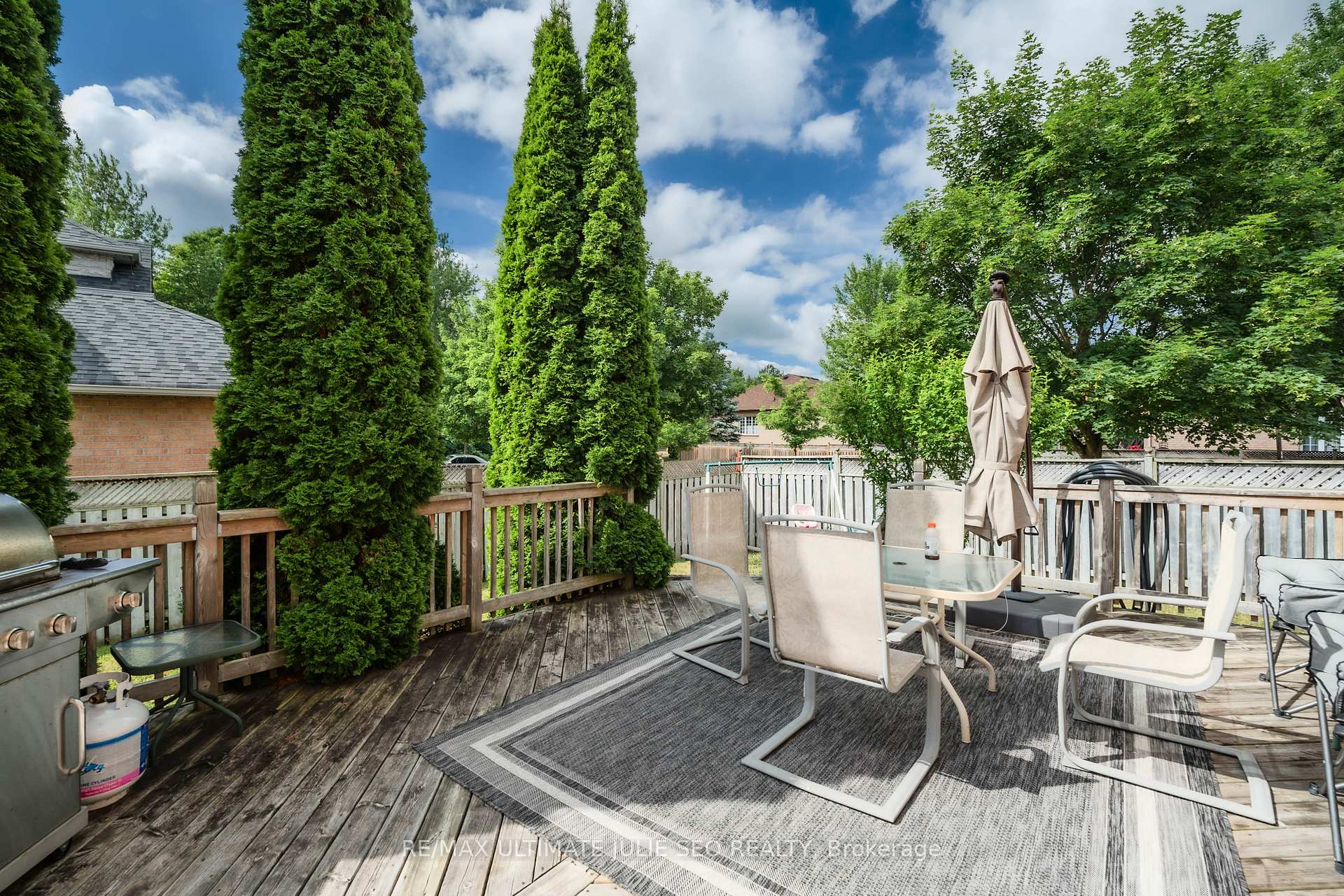 Photo 19 of 1129 Gossamer Drive, Pickering, Liverpool — HOMEH