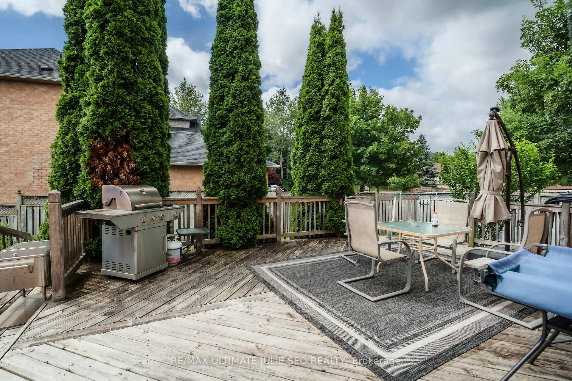 Photo 22 of 1129 Gossamer Drive, Pickering, Liverpool — HOMEH