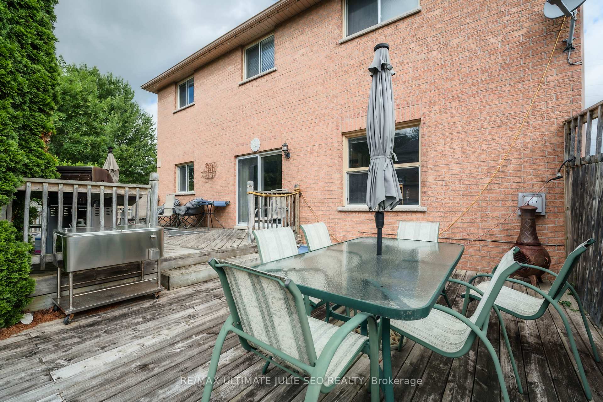 Photo 24 of 1129 Gossamer Drive, Pickering, Liverpool — HOMEH
