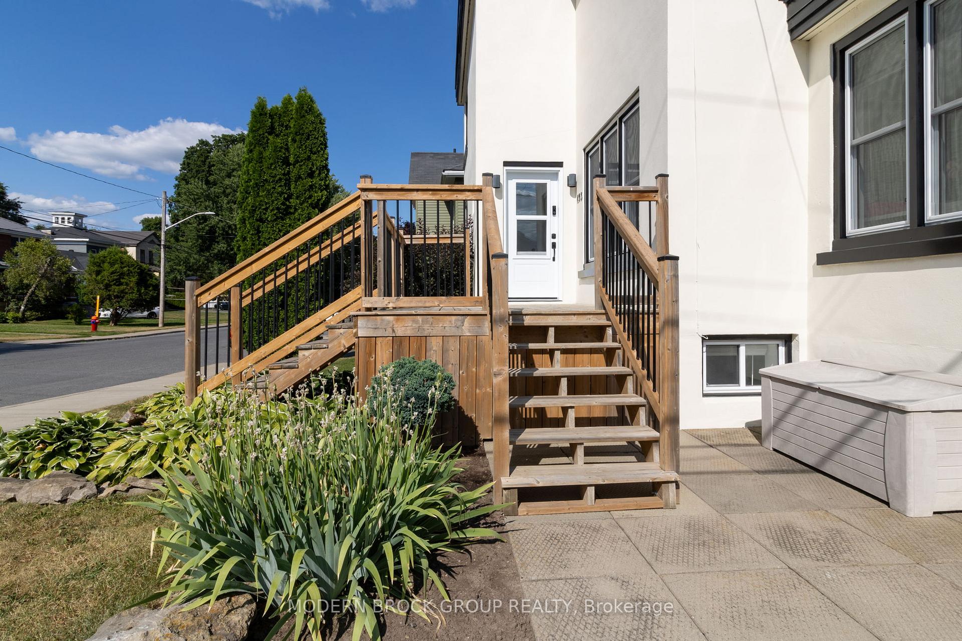 Photo 5 of 493 Dibble Street W, Prescott — HOMEH