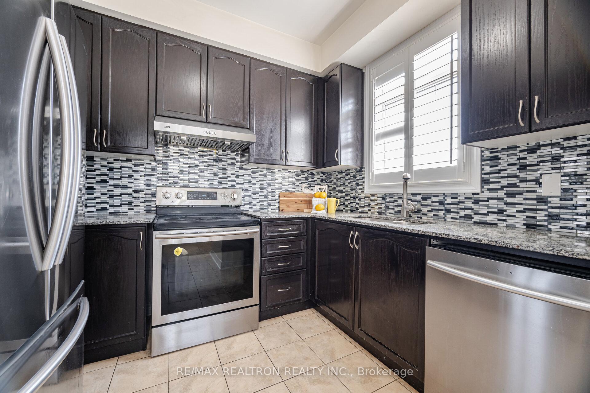 Photo 18 of 2614 Tillings Road, Pickering, Duffin Heights — HOMEH