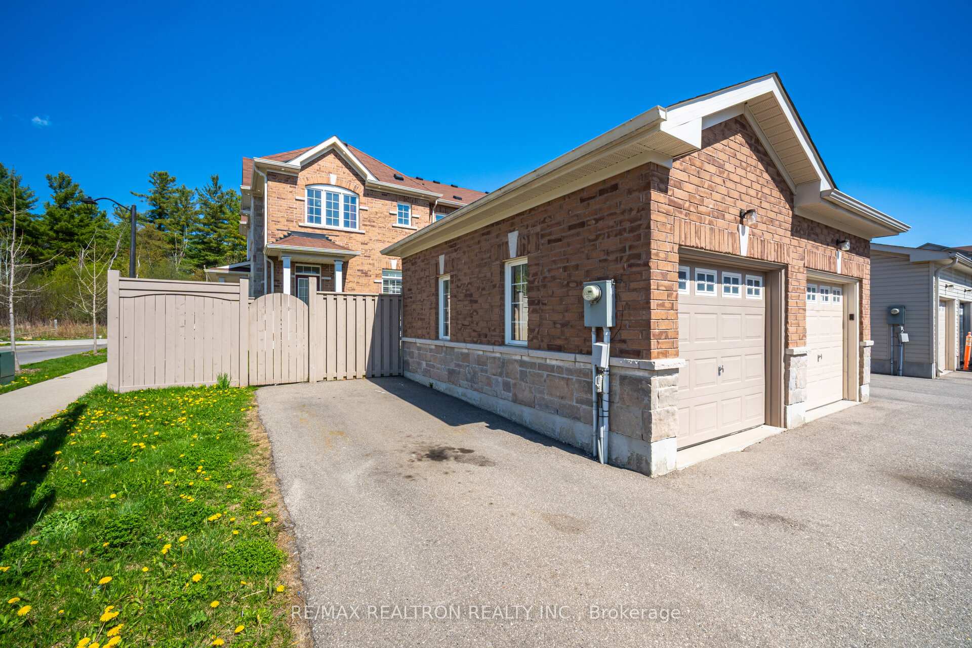 Photo 40 of 2614 Tillings Road, Pickering, Duffin Heights — HOMEH
