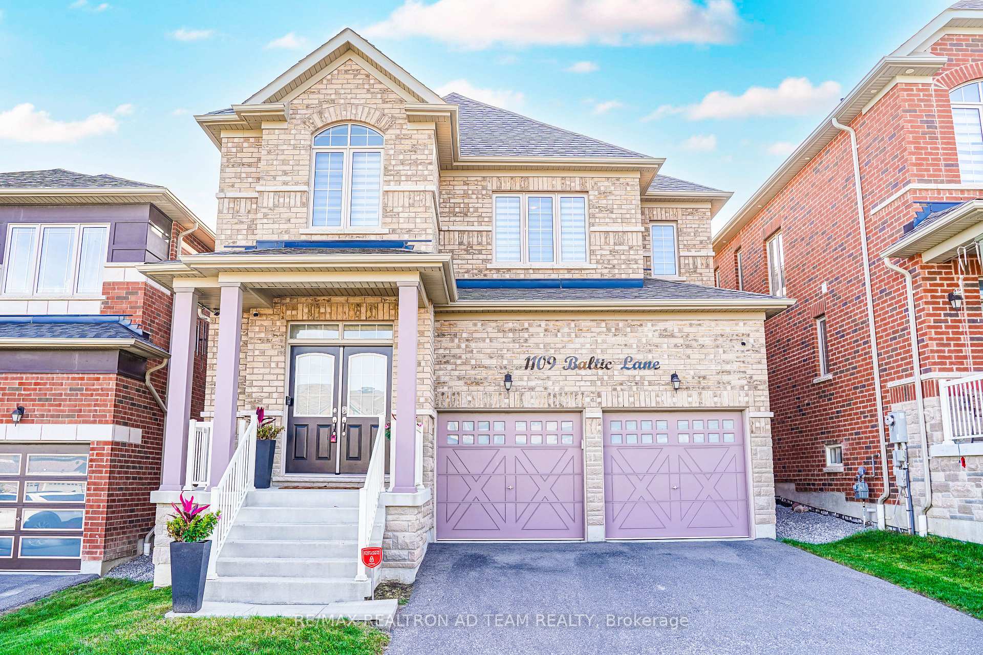 Front of 1109 Baltic Lane