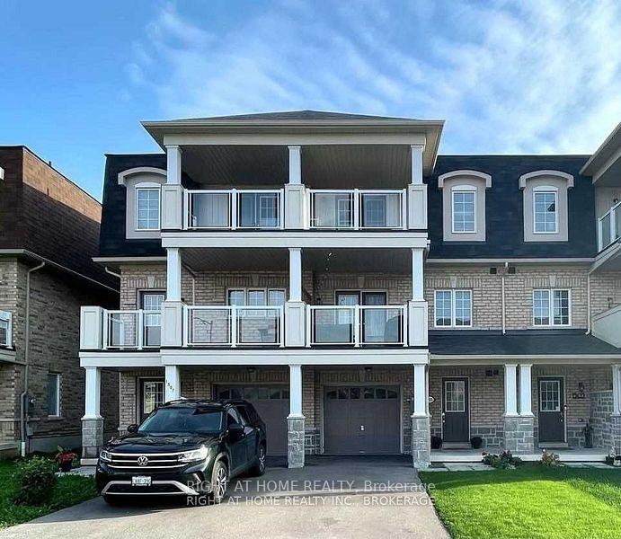 Front of 1505 Spinnaker Mews