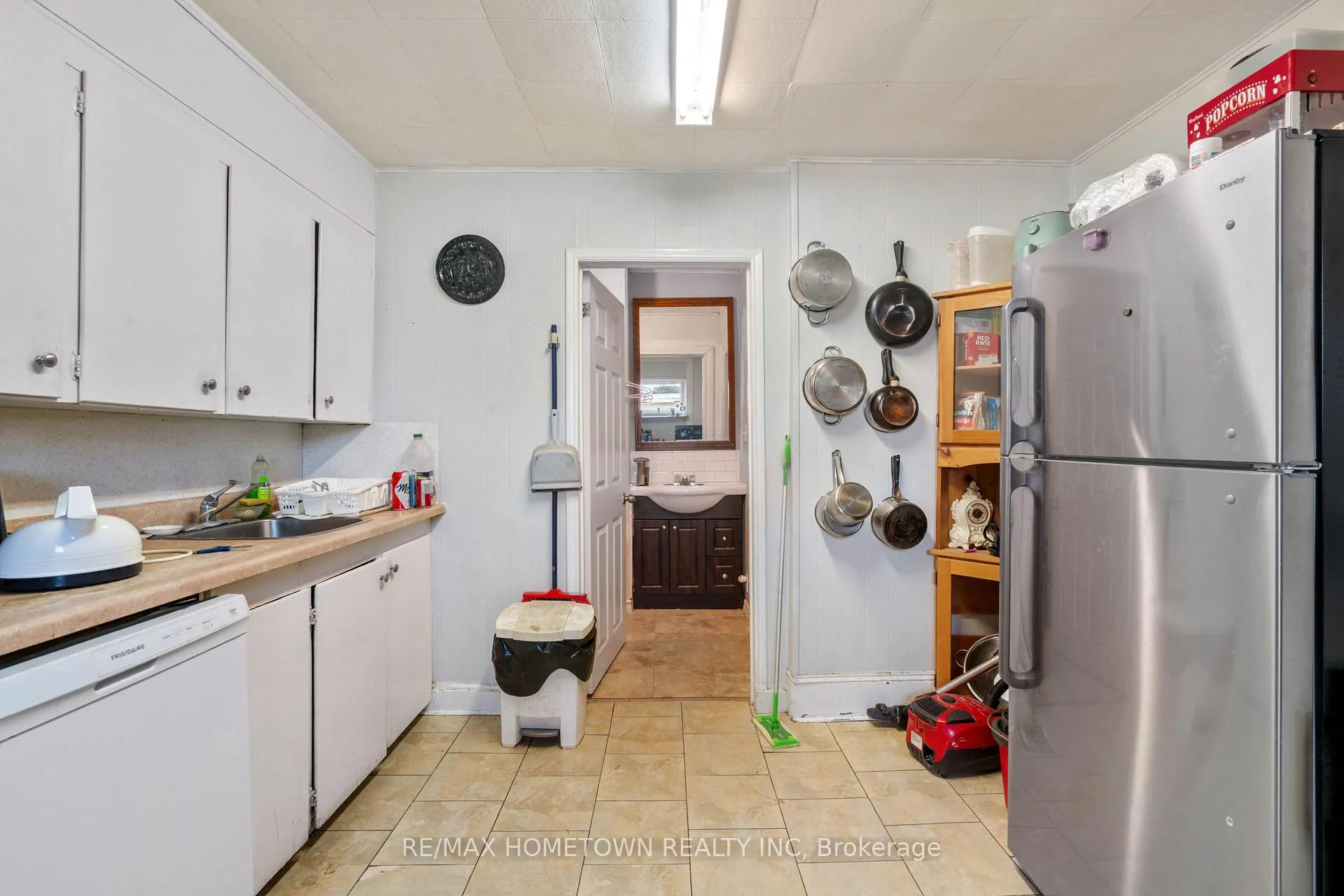 Photo 17 of 256 Ann Street, Prescott — HOMEH