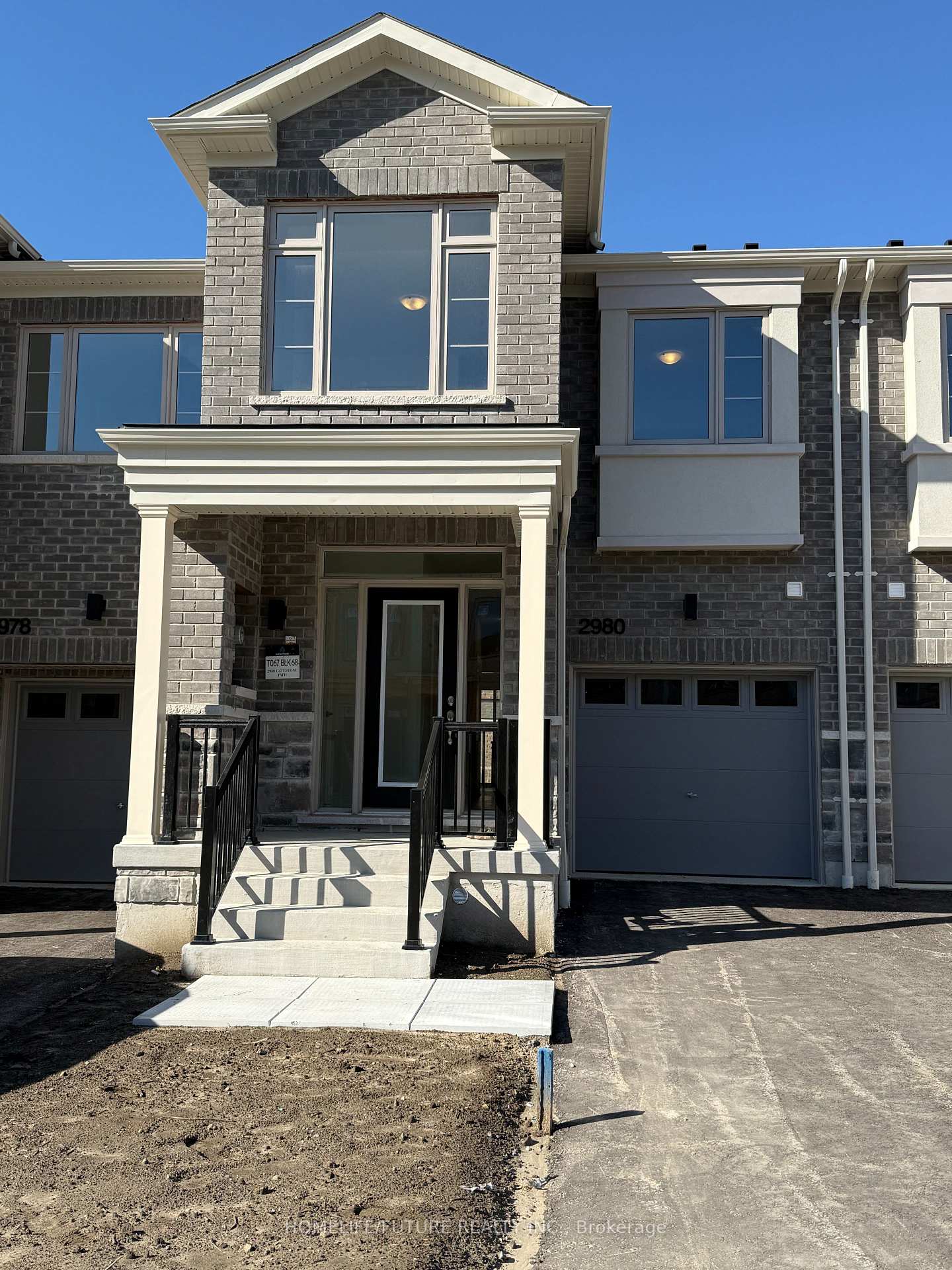 Photo 1 of 2980 Gatestone Path, Pickering, Rural Pickering — HOMEH