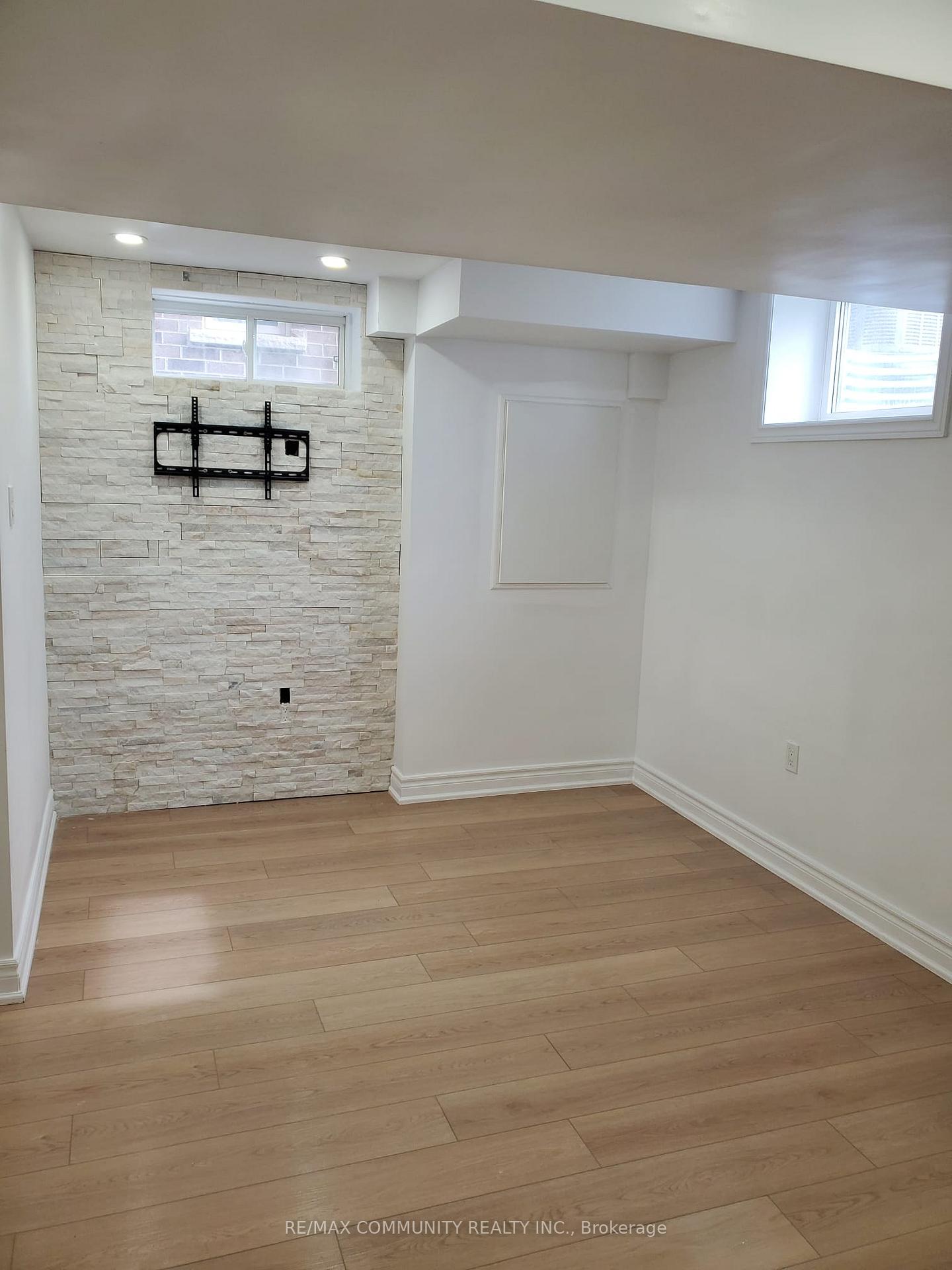 Photo 17 of 2410 Angora Street, Pickering, Rural Pickering — HOMEH