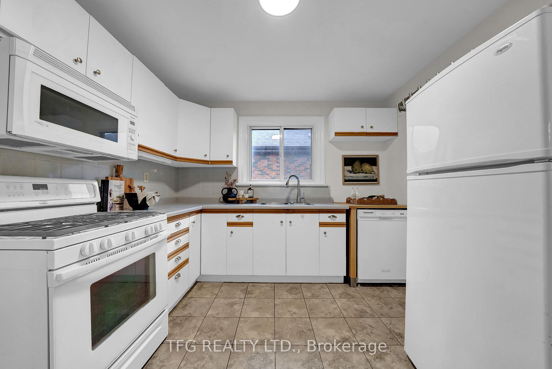 Photo 16 of 232 Clarke Street, Oshawa, Central — HOMEH