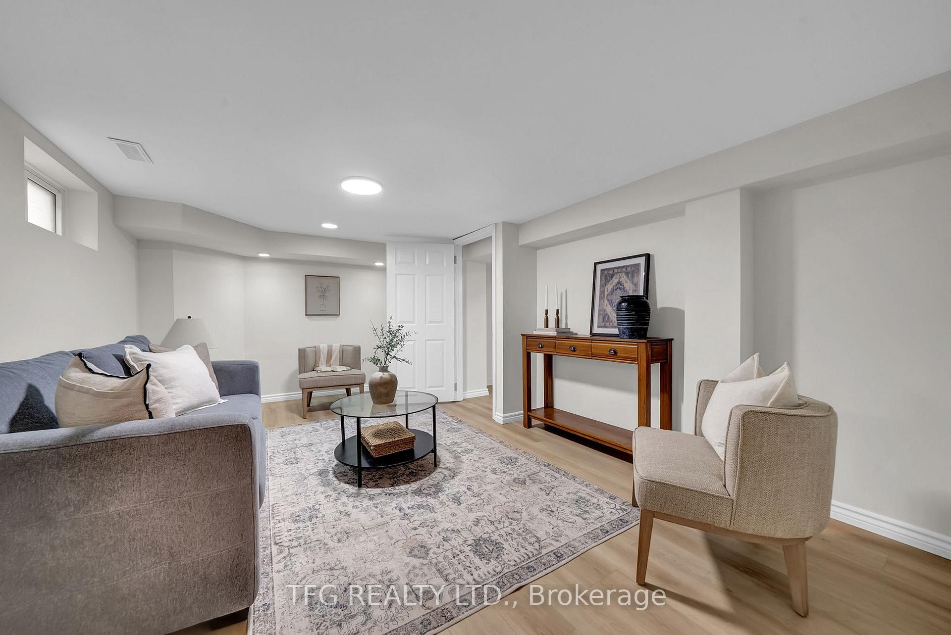 Photo 25 of 232 Clarke Street, Oshawa, Central — HOMEH